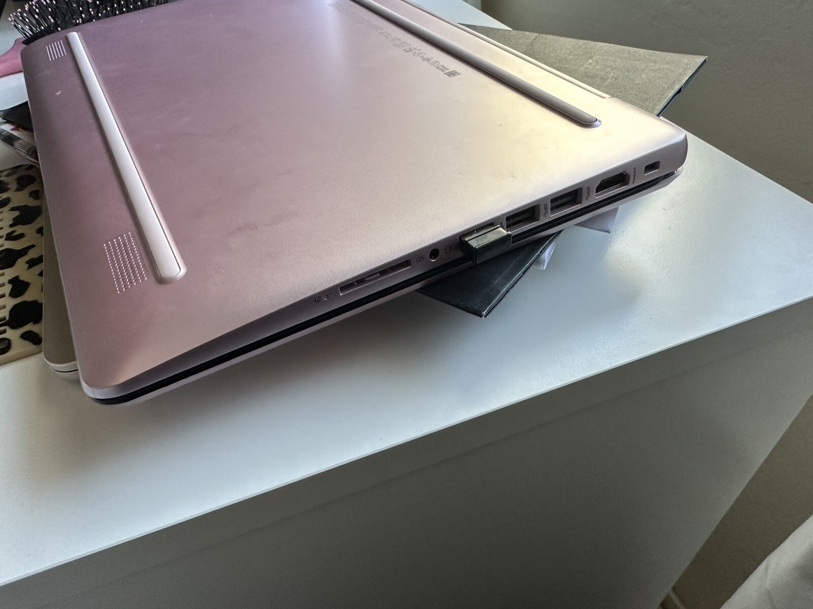 HP Stream 14-cb172wm 14″ (64 GB, Intel Celeron N4000, 1.10 GHz, 4 GB) Laptop…