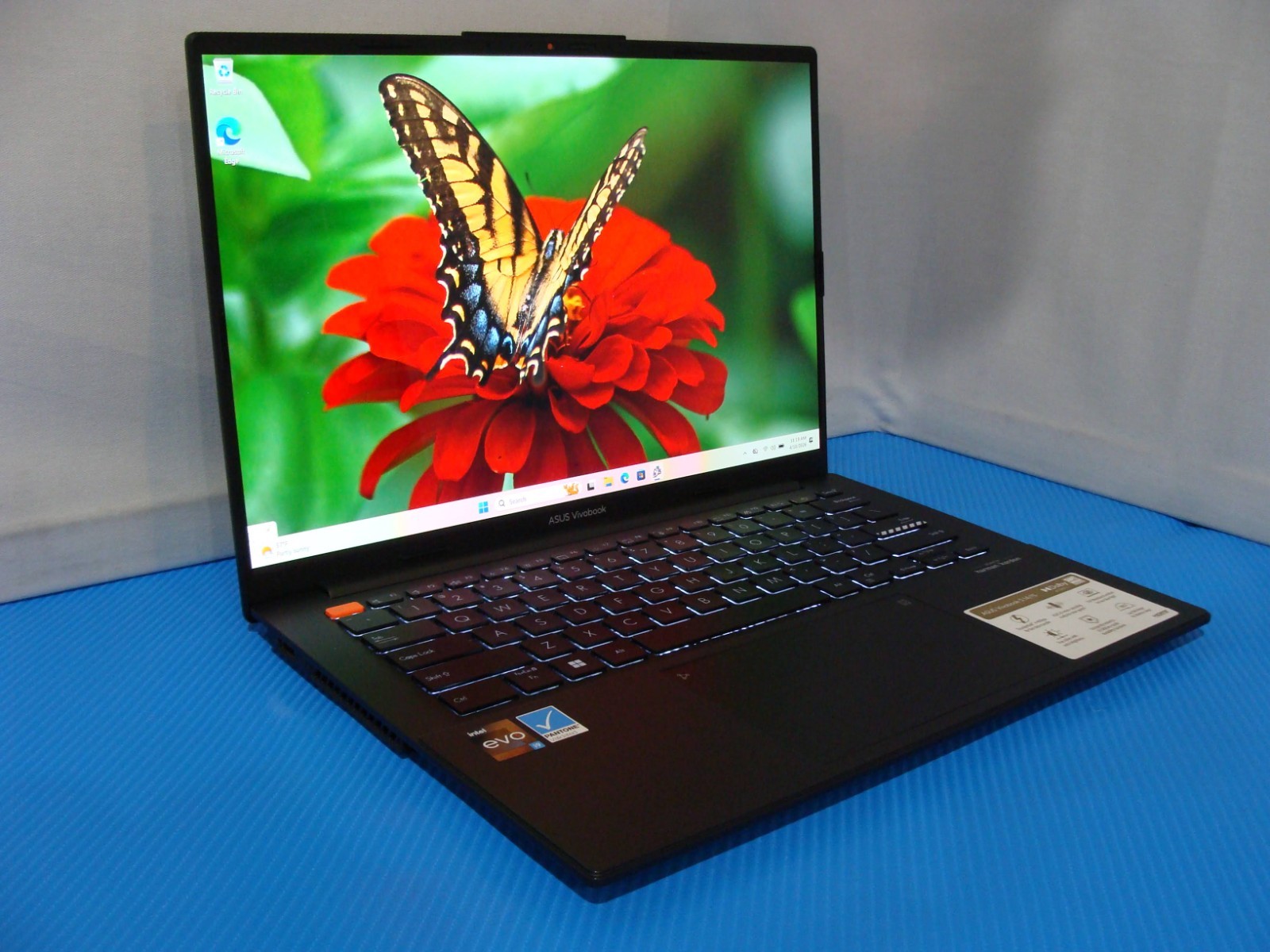 ASUS Vivobook S14 K5404VA 14″ 120hz OLED intel i9-13900H 2.6GHz 16GB 1TB +PA