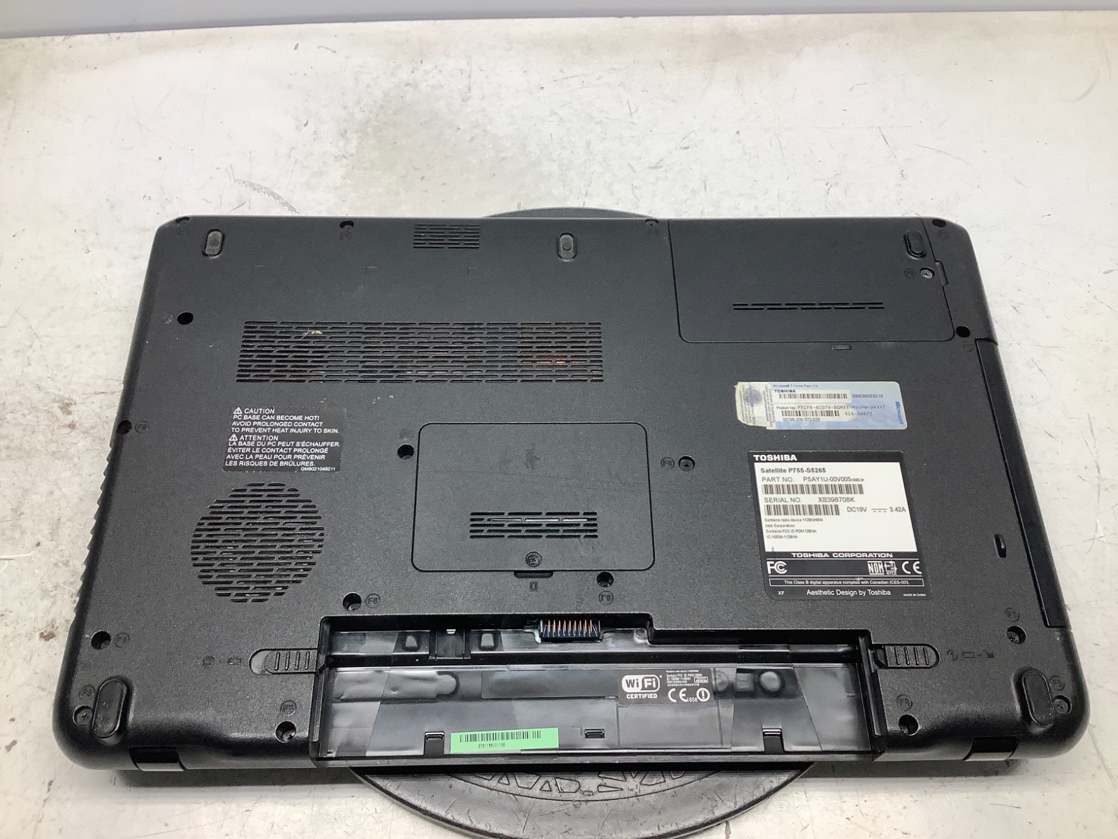 Toshiba Satellite P755-S5265 Intel i5-2410M 2.3GHz 6 GB NO HDD