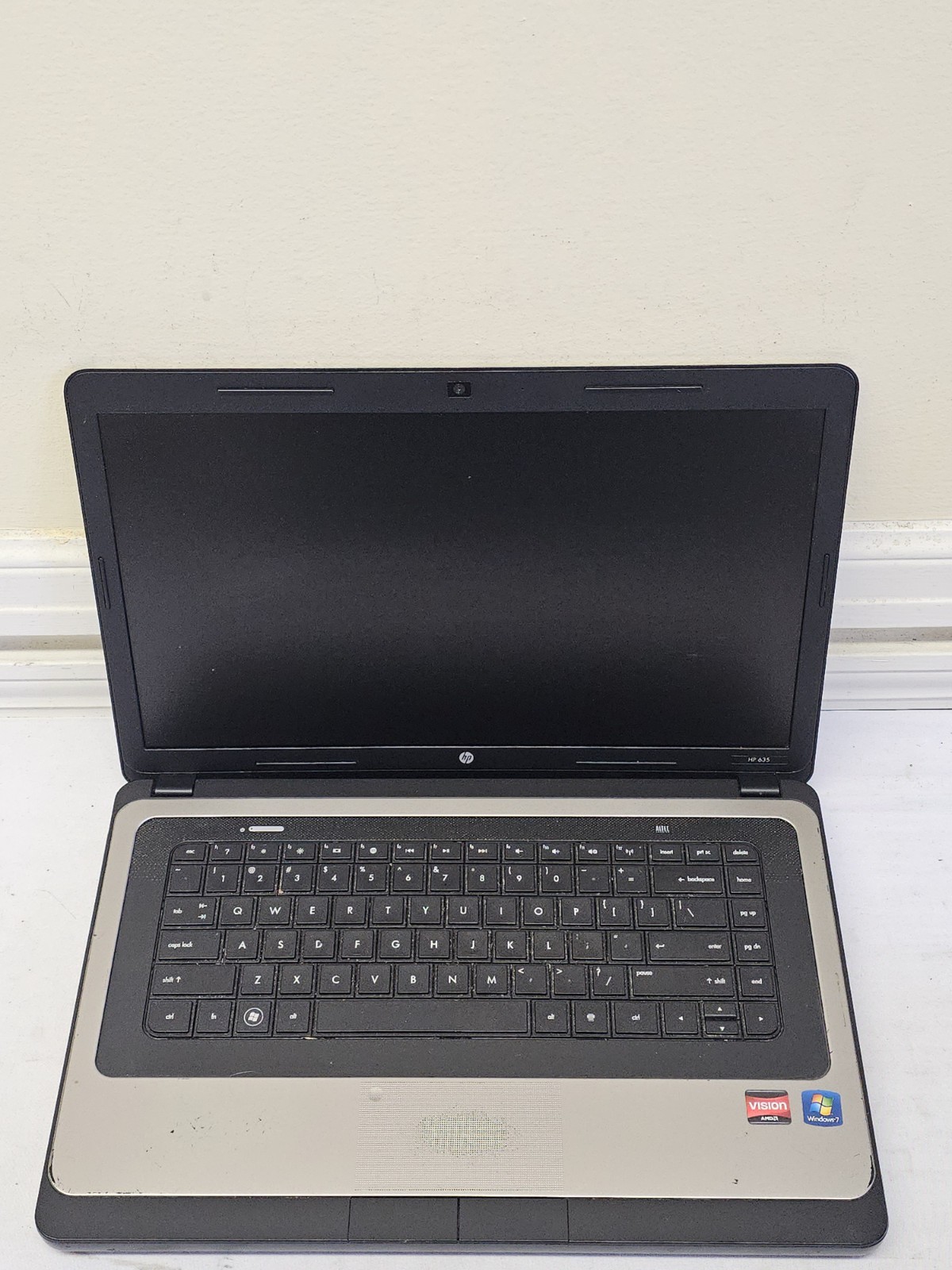 HP Notebook 635 Laptop – AMD Turion II-P560 – 4GB RAM – 640GB HDD – Read Desc.