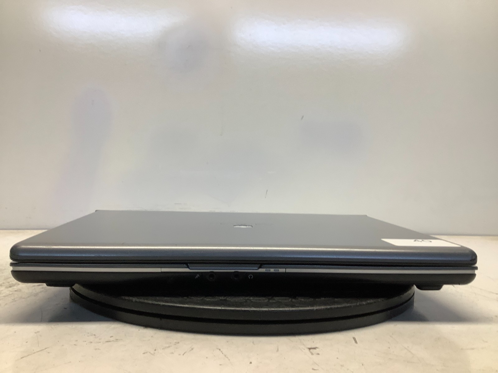 Gateway W350A AMD Turion 64 X2 TL-60 2000MHz 1.5 GB NO HDD/Battery