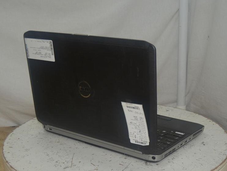 Dell Latitude E5520 15.6″ Laptop Intel Core I5-2520M 4GB 250GB SEE NOTES
