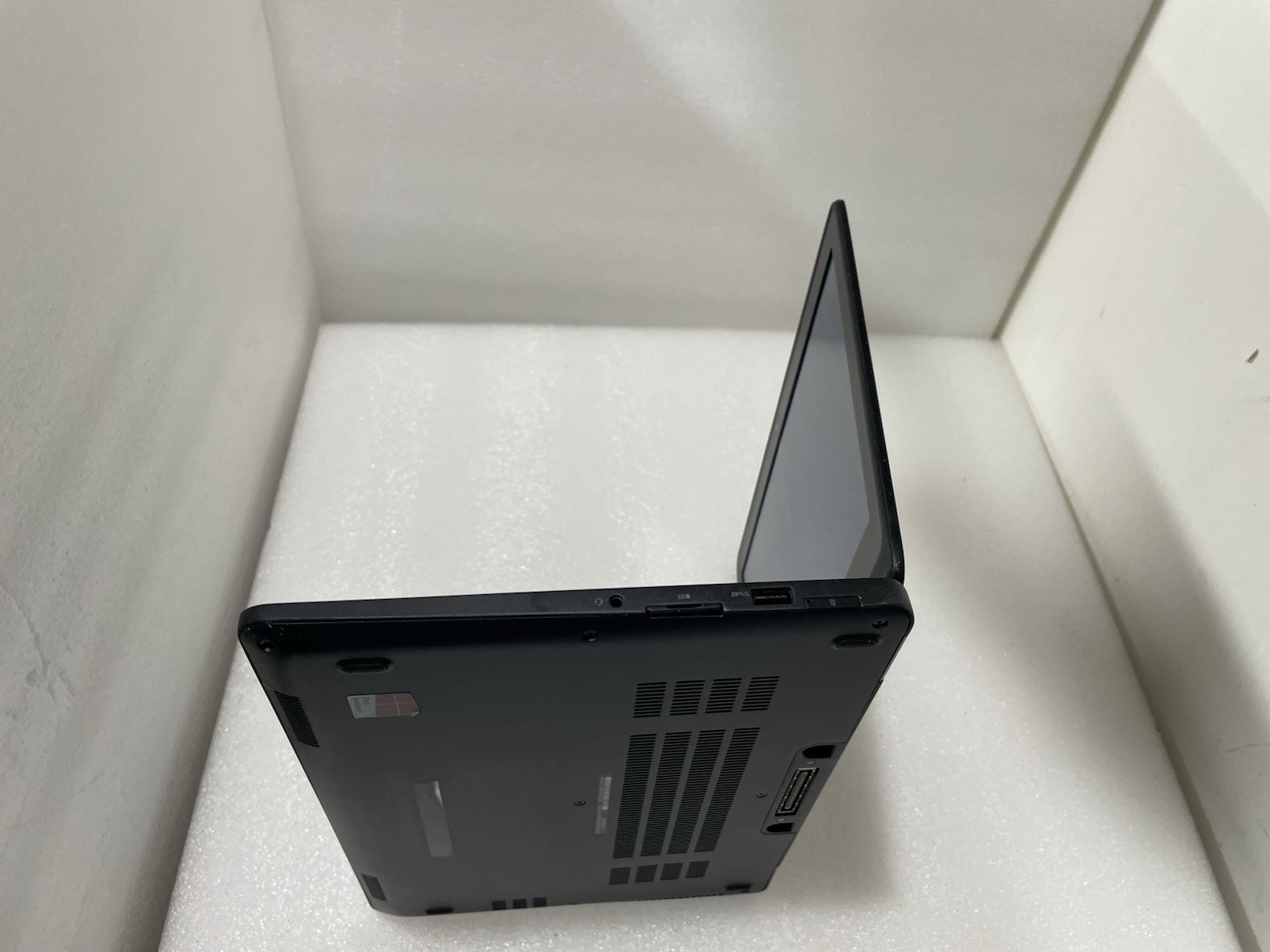 Dell Latitude E7270 128gb Nvme Win 11 i5-6300u 2.50ghz 8gb Ram Webcam HDMI
