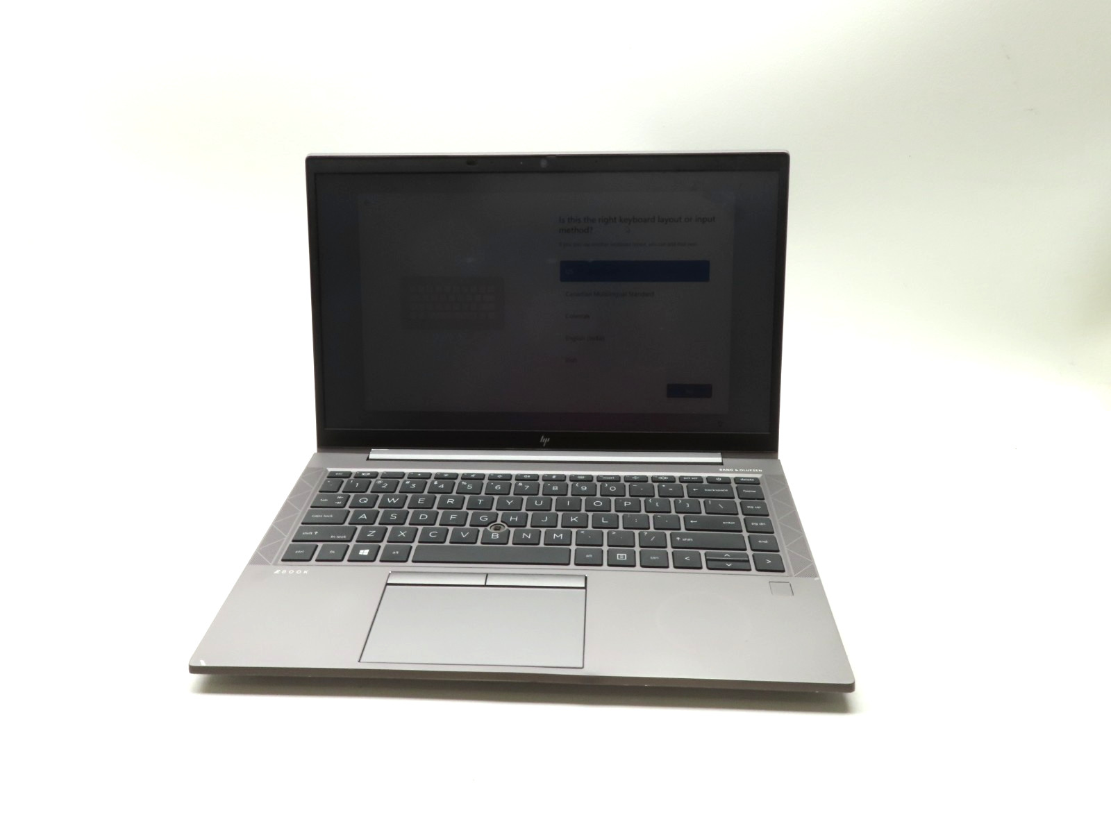 HP ZBook Firefly 14 G8 14″ Intel Core i5-1135G7 2.4GHz 16GB RAM 256GB SSD