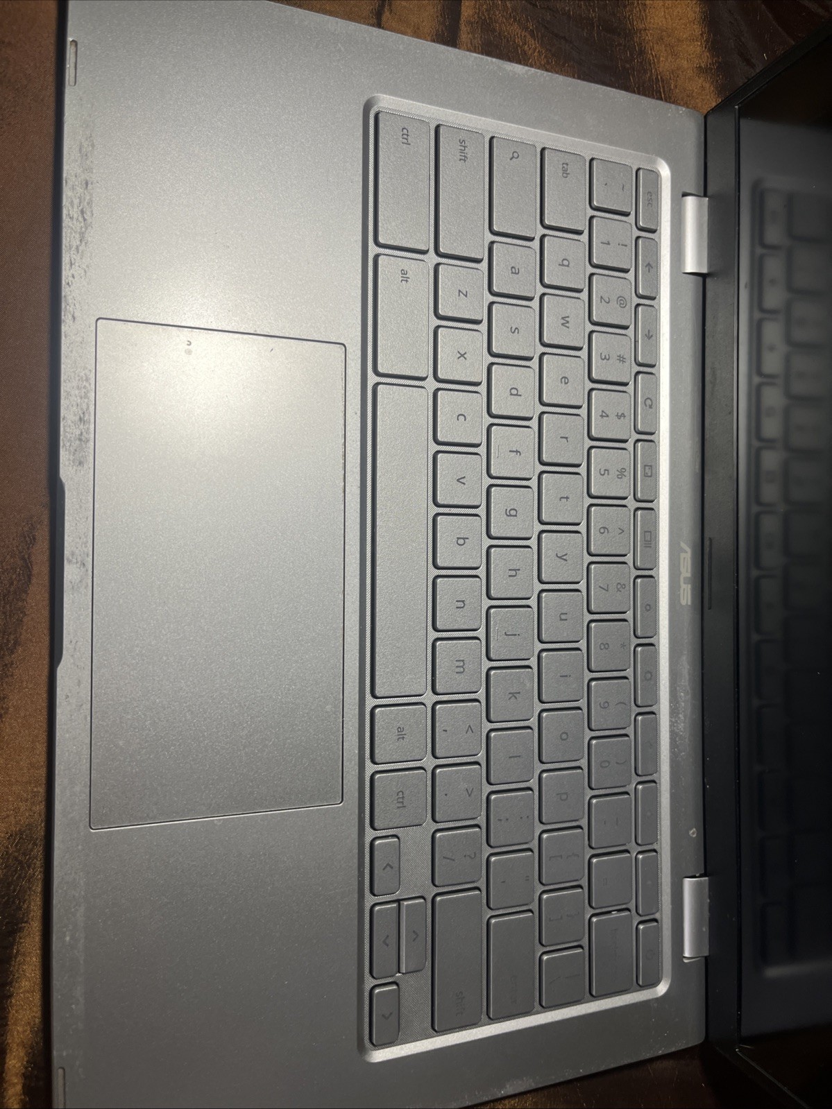 Asus C425TA 2GB HD 4GB SSD INTEL CORE M3 Chromebook Screen Issues