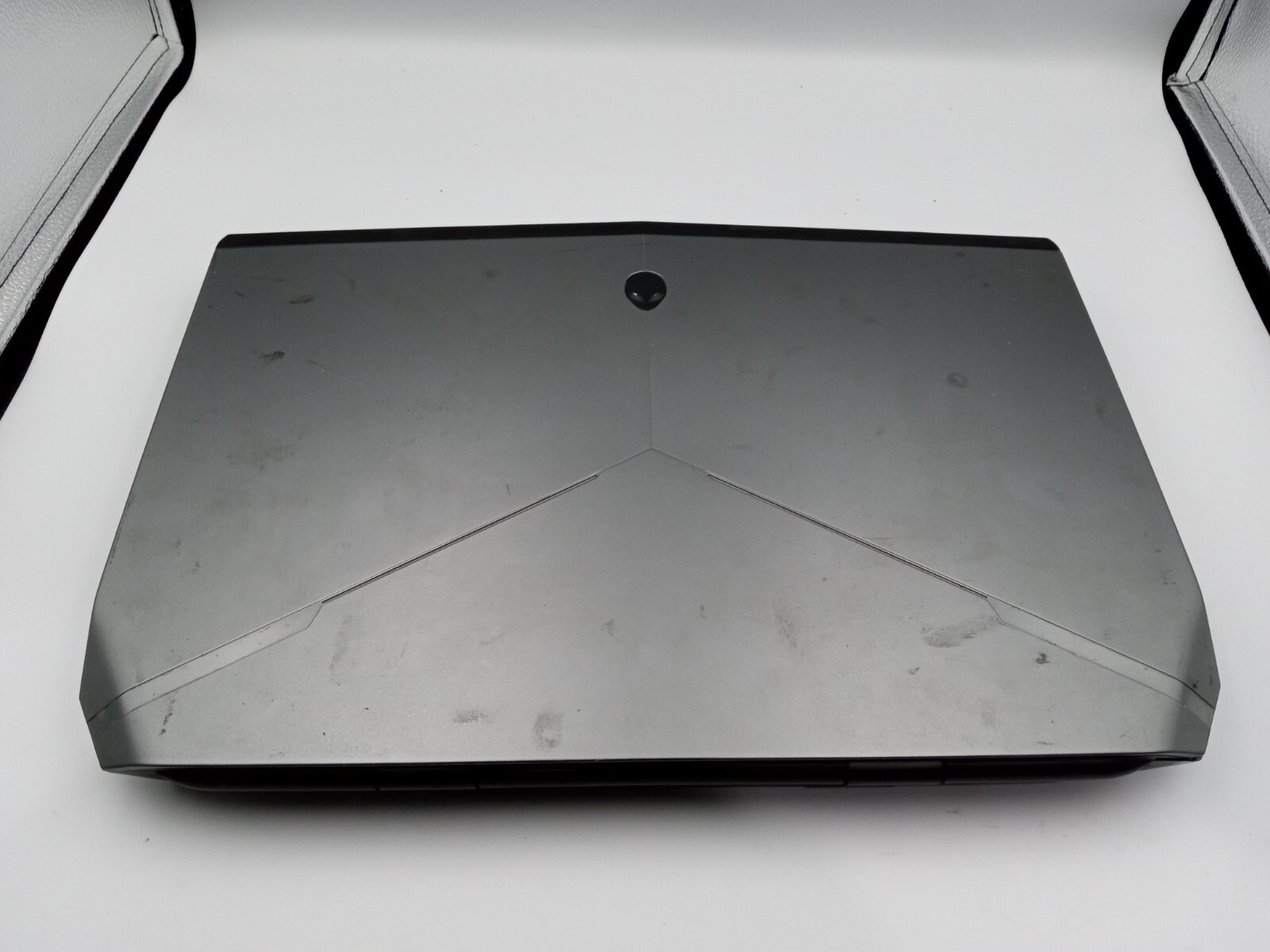 Dell Alienware 15 R2 15″ FHD Laptop Intel i5-6300HQ GTX 965M – PARTS/REPAIR -RR