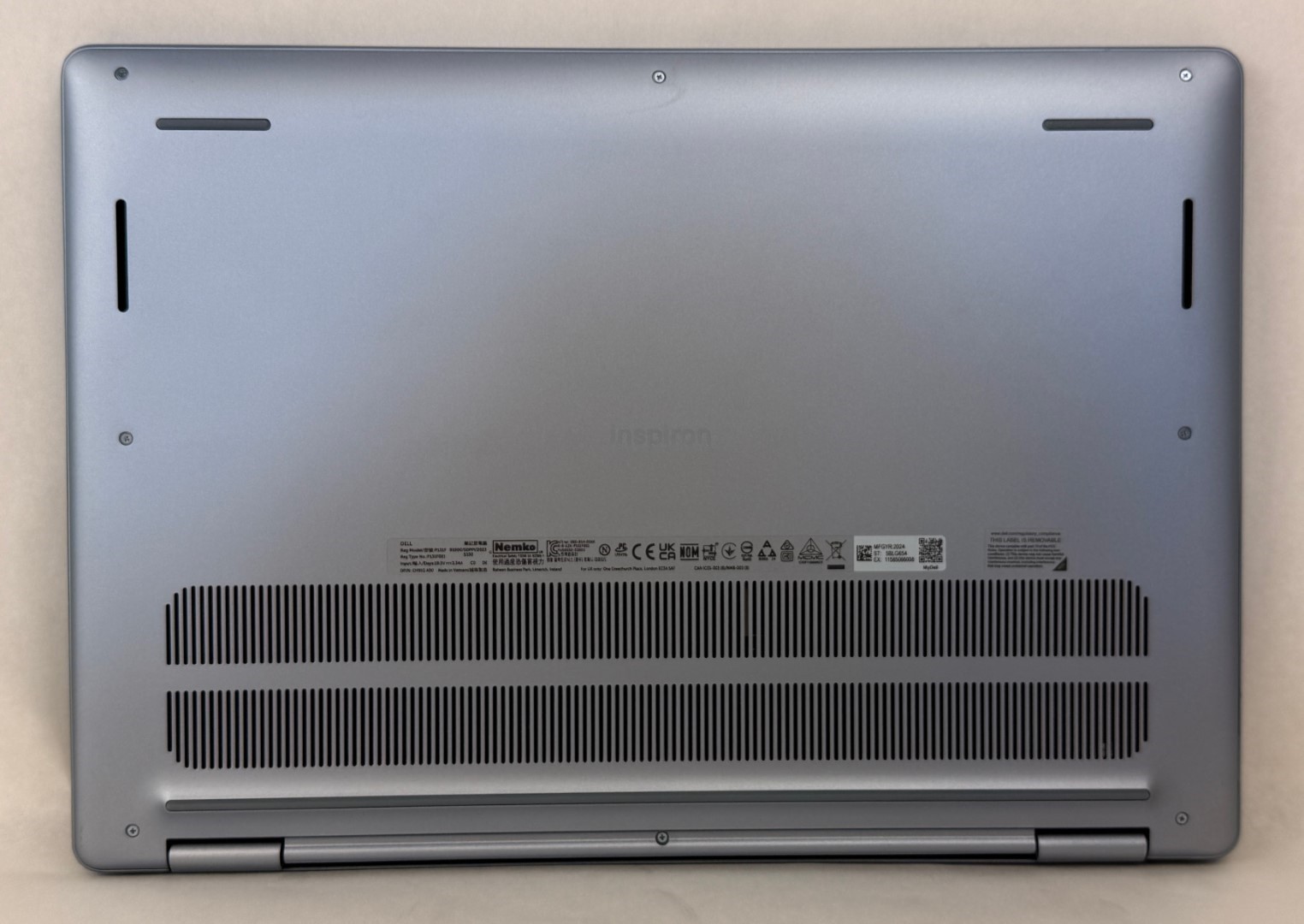 Dell Inspiron 5640 16″ 1920×1200 Touch Core 7 150U 16GB 1TB SSD W11H – Dents