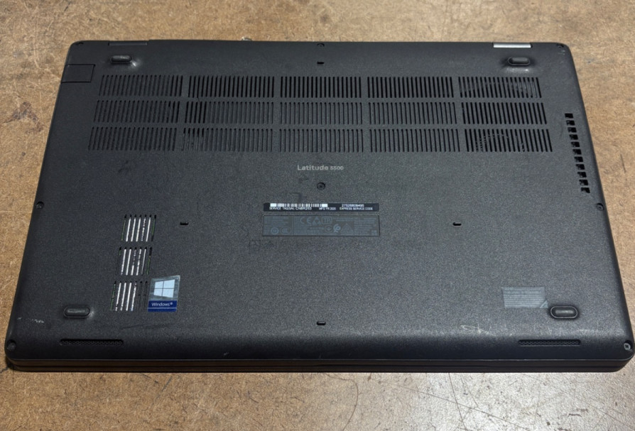 Dell Latitude 5500 15.6″ FHD i5-8365U 16GB RAM 256GB SSD No Charger/OS