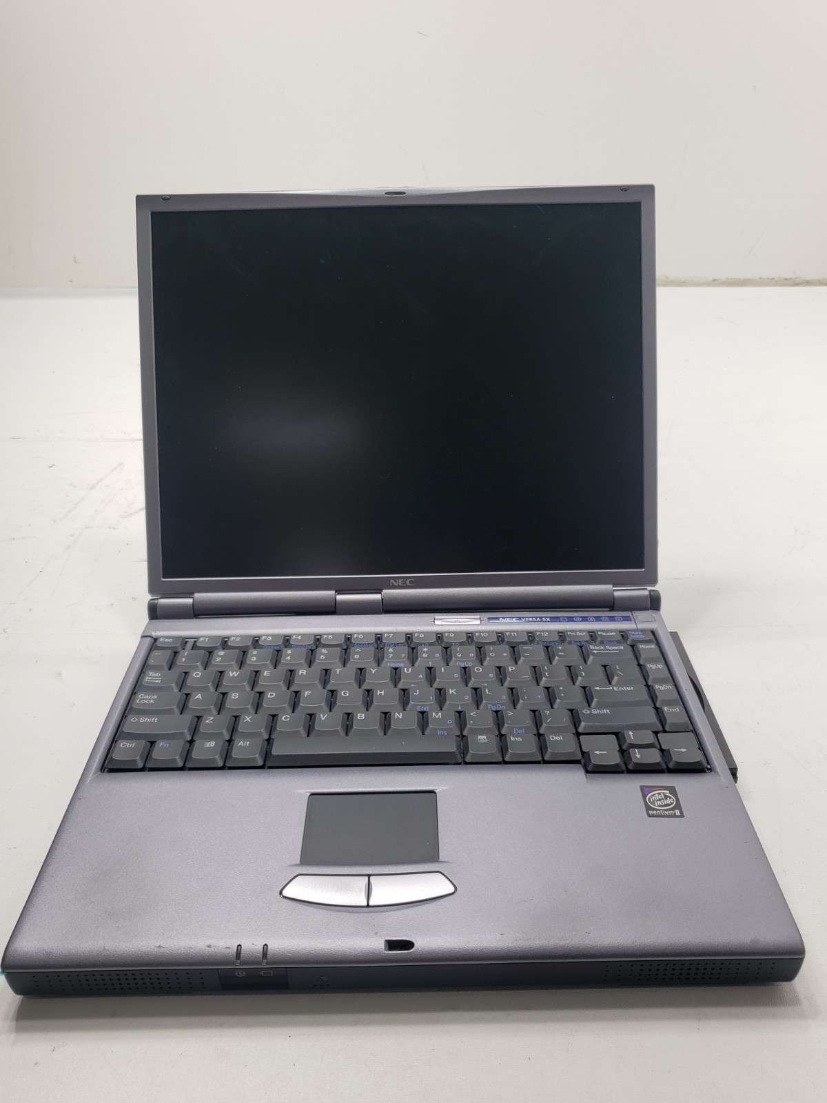 NEC Versa SX Pentium II Laptop VS4C0A30 Untested No Charger For Parts Repair