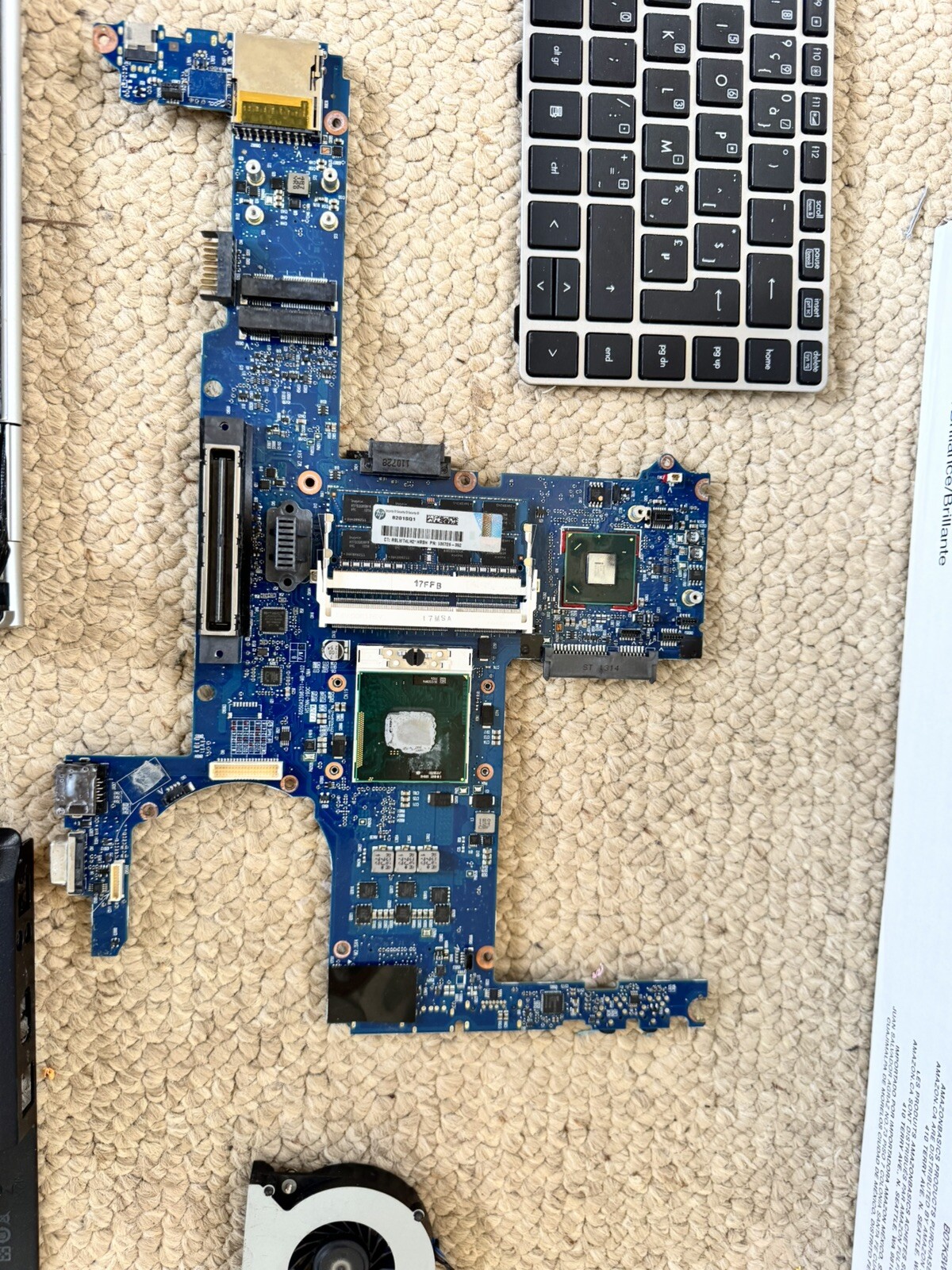 HP EliteBook 8460p 14″ HD i5-2520M @ 2.50GHz 16GB DDR3 RAM No SSD/OS *Parts*
