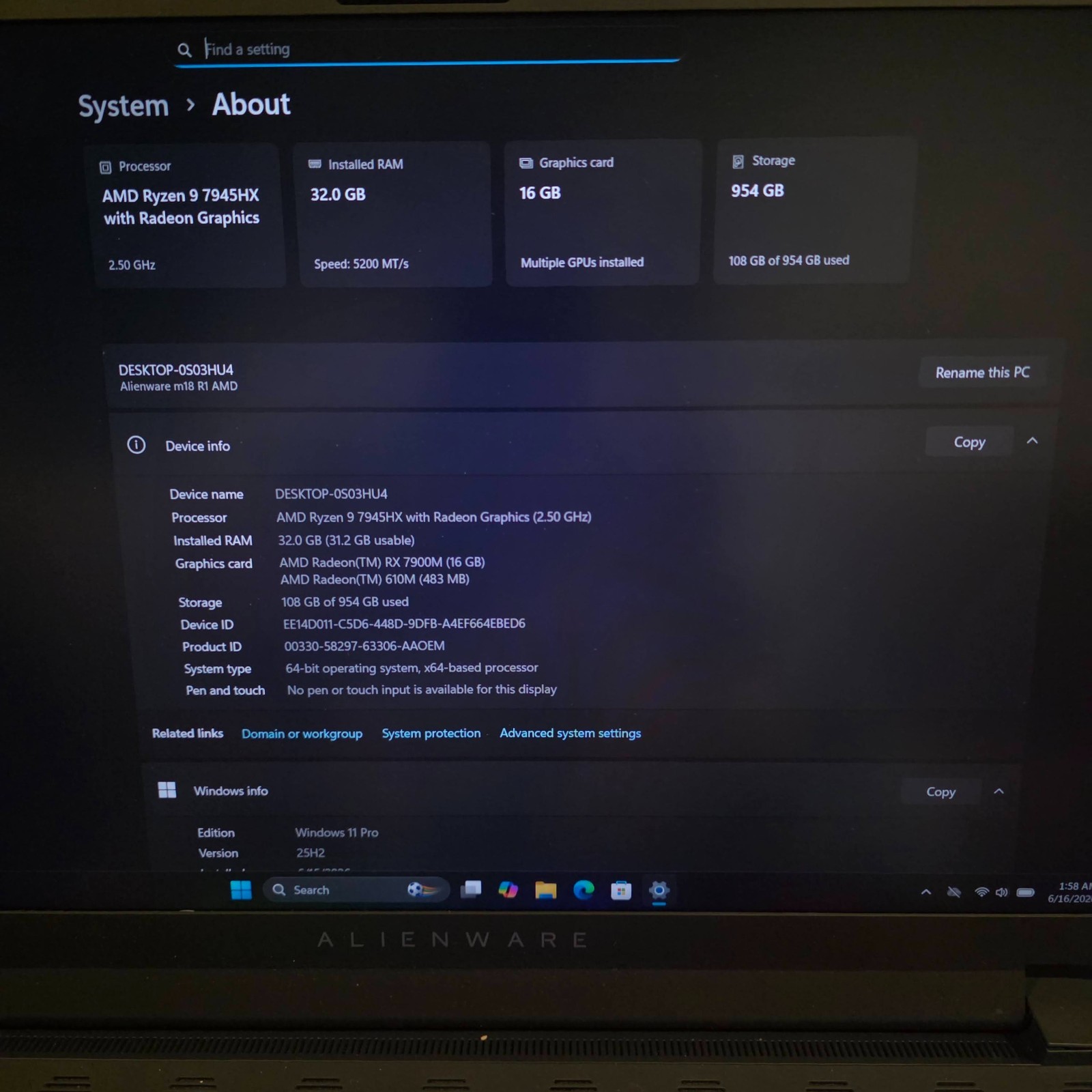Alienware M18 R1 18″ 480Hz FHD+ RYZEN 9 7945HX 32GB 1TB SSD RX 7900M 16G DDR6