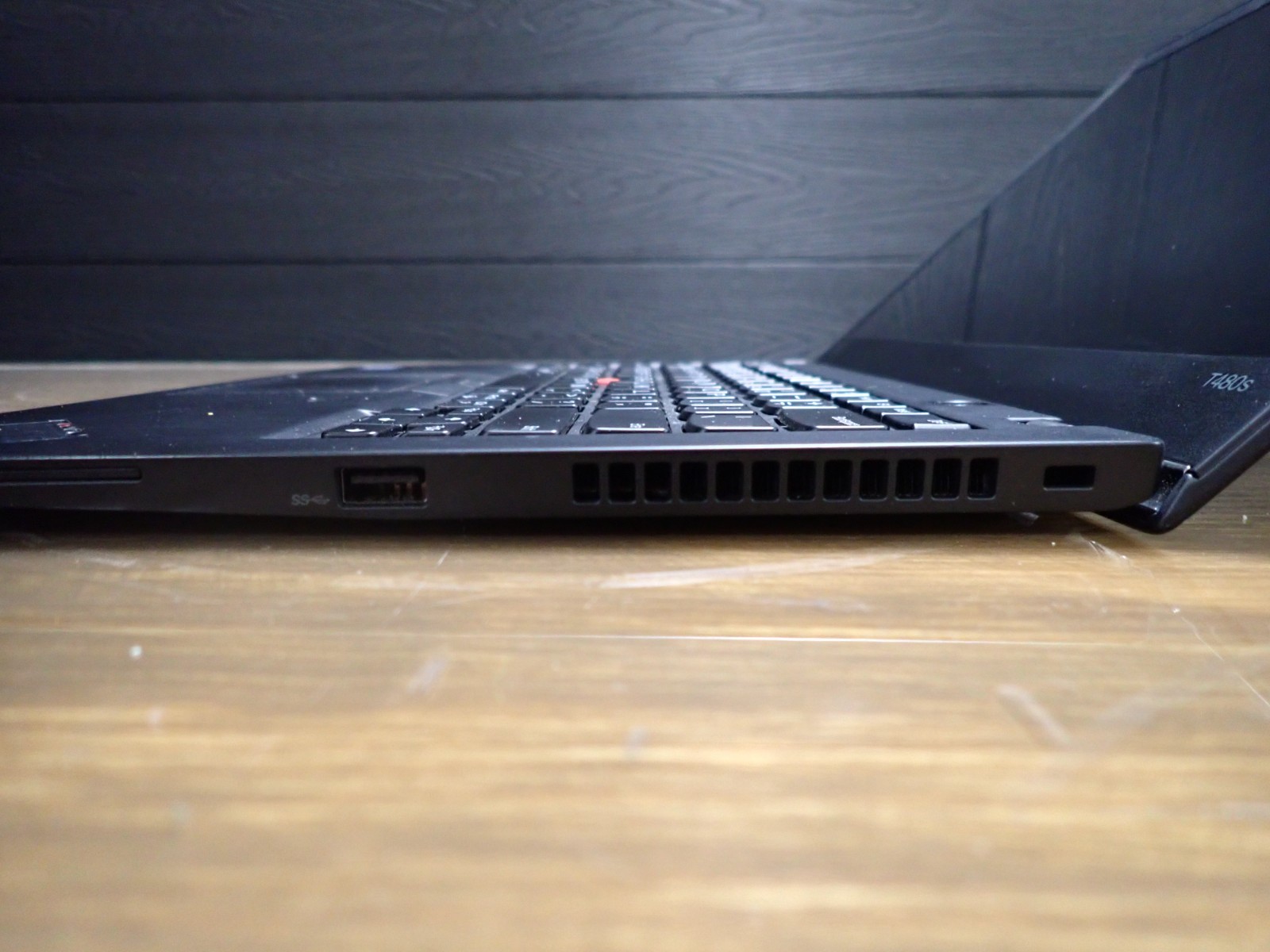 Lenovo ThinkPad T480s 14″ Intel i5-8350U 1.70GHz 8GB RAM 256GB SSD Grade B