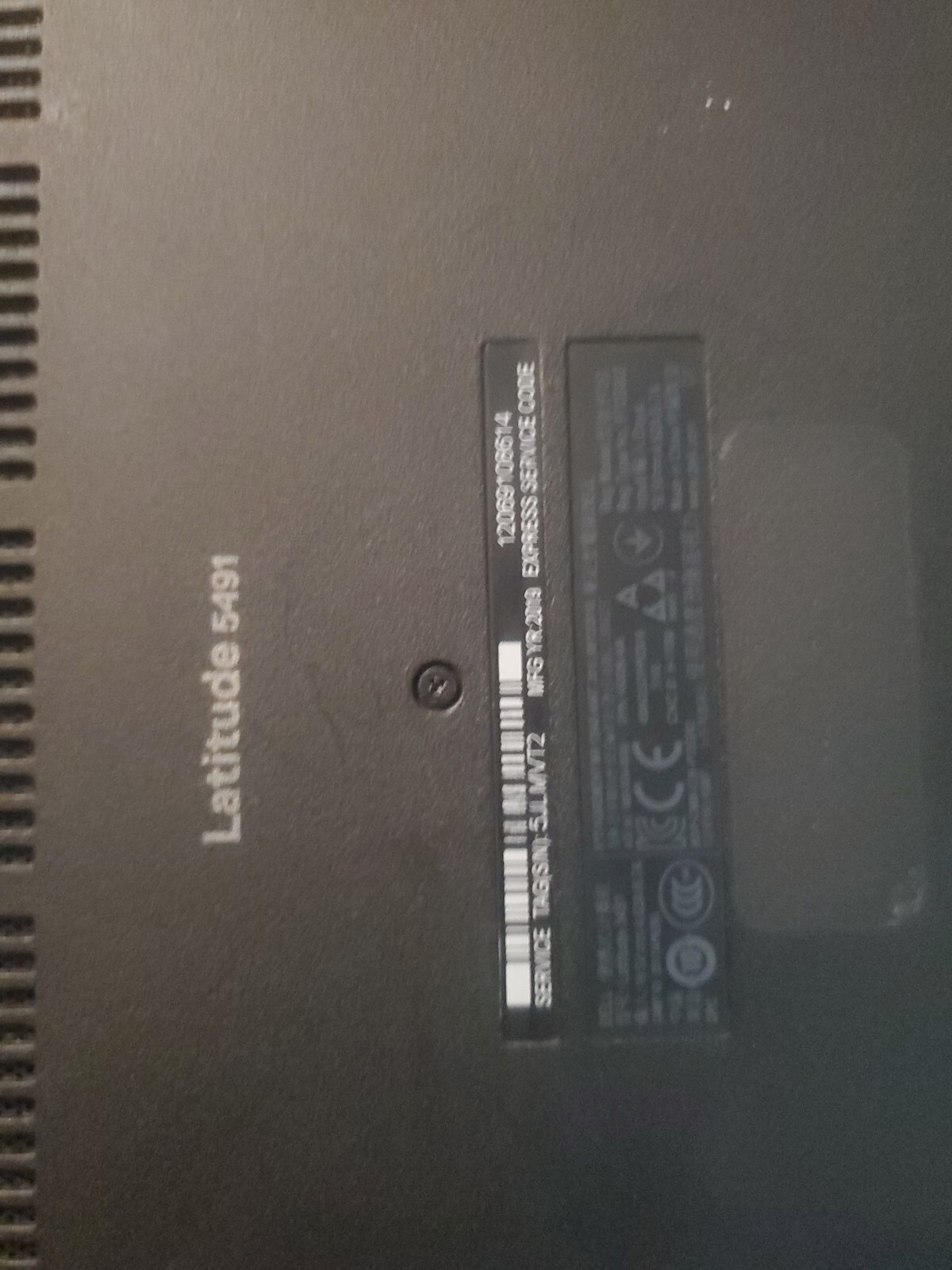 Dell Latitude 5491 14″, i5-8400H @ 2.50GHz 8GB/ 120GB Lot X 2