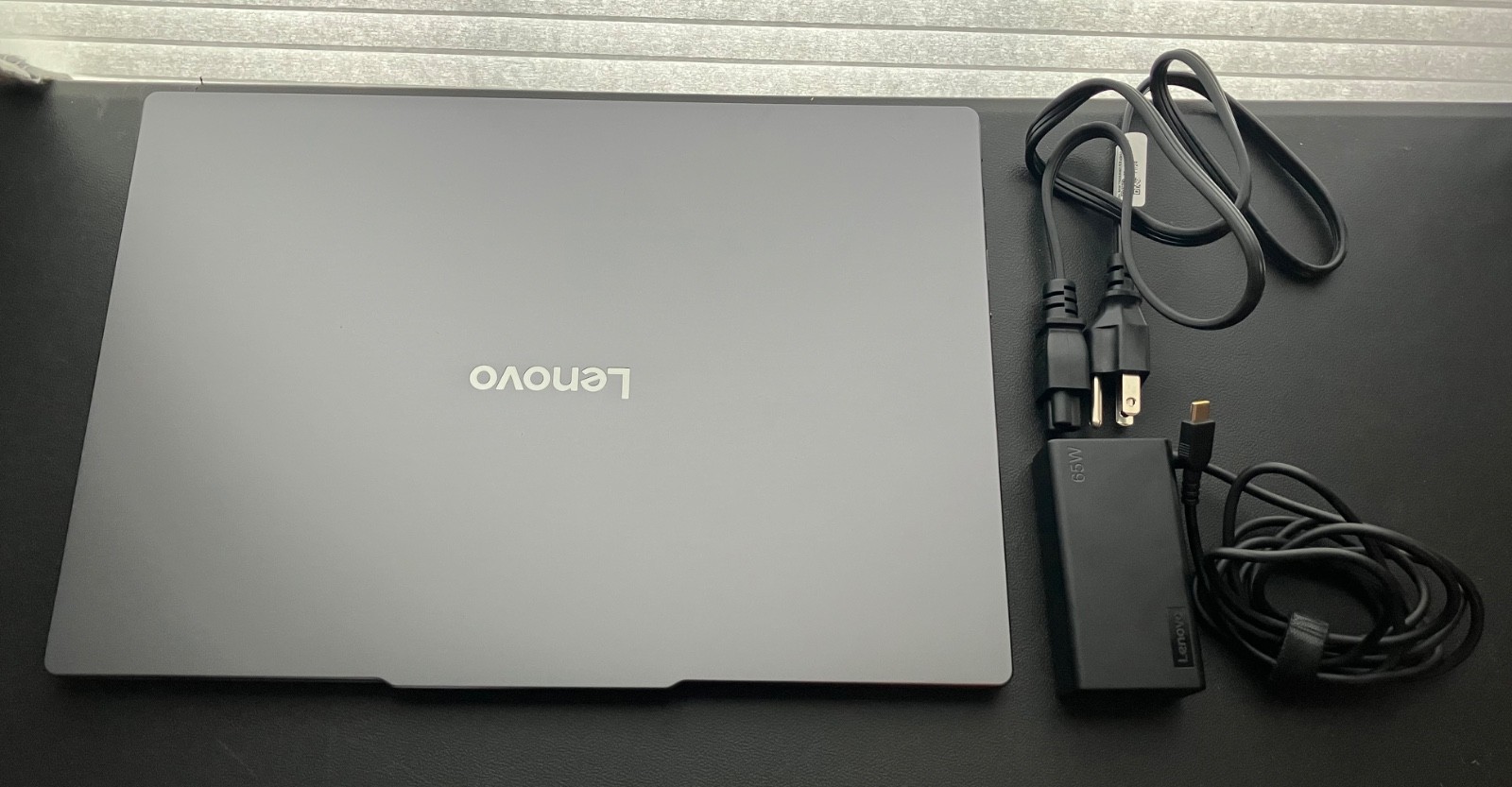 Lenovo Yoga Slim 7i Aura Edition 15.3″ 120Hz Laptop Ultra 7 16GB 1TB – Excellent