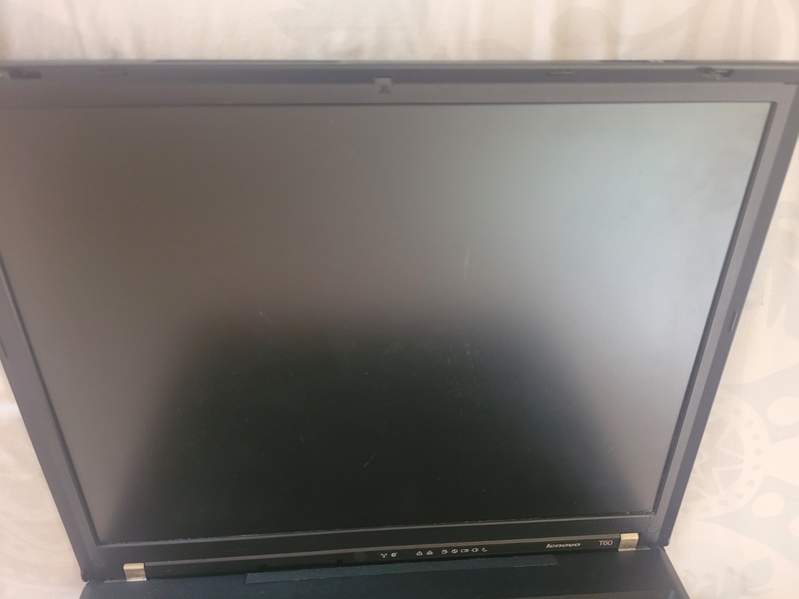 Lenovo IBM ThinkPad T60 Vintage 256 RAM 40gHDD 14 inch Parts NON Start