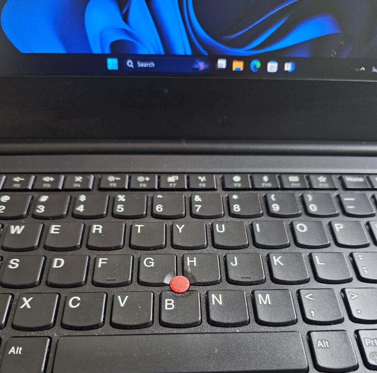 Lenovo ThinkPad E590 i5-8265U 16GB 512GB SSD Win 11 Pro