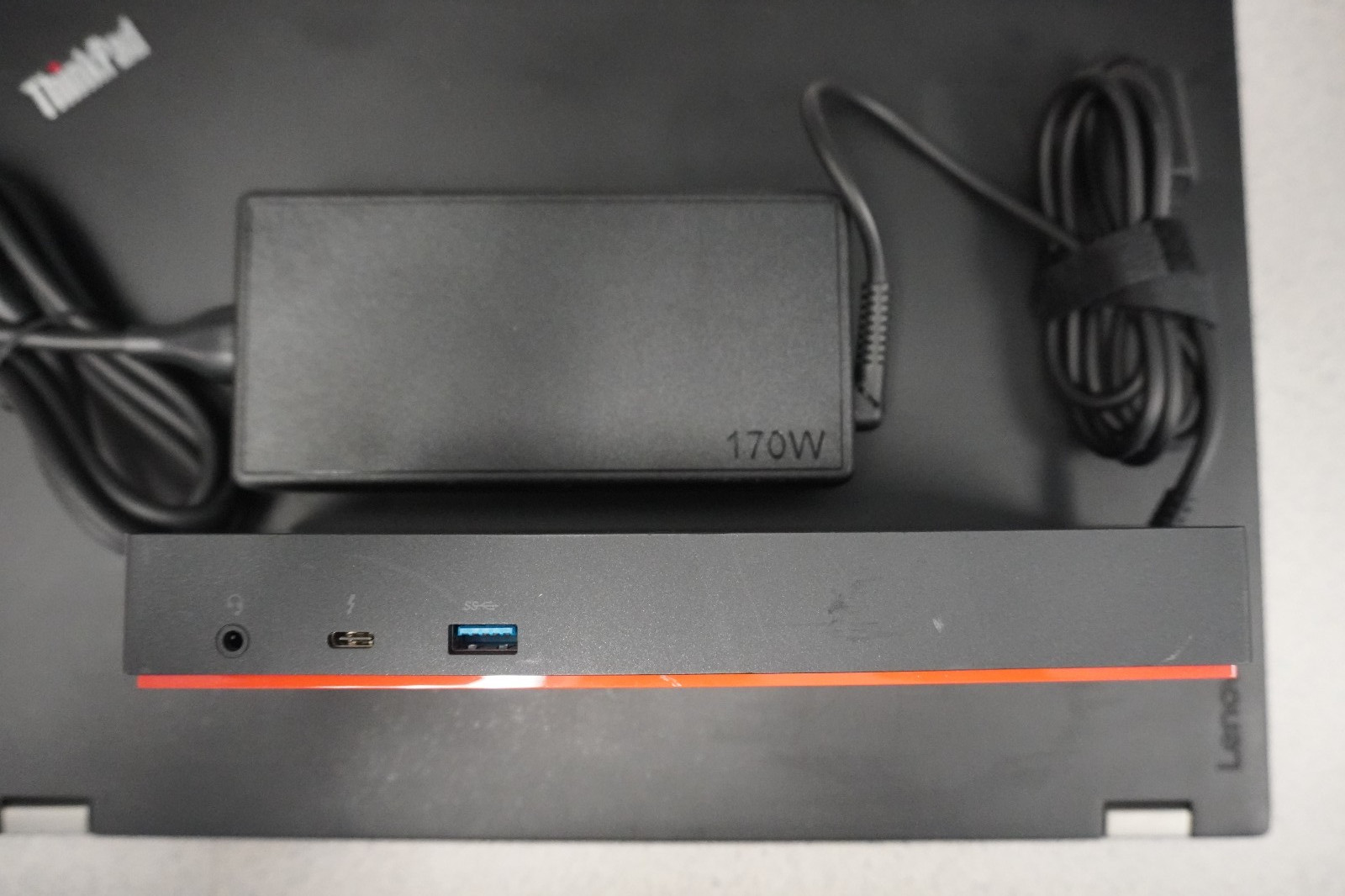 Lenovo Thinkpad P50 15.6″ Intel i7-6700HQ 16GB RAM 2TB+256GB NVMe Quadro 1000M