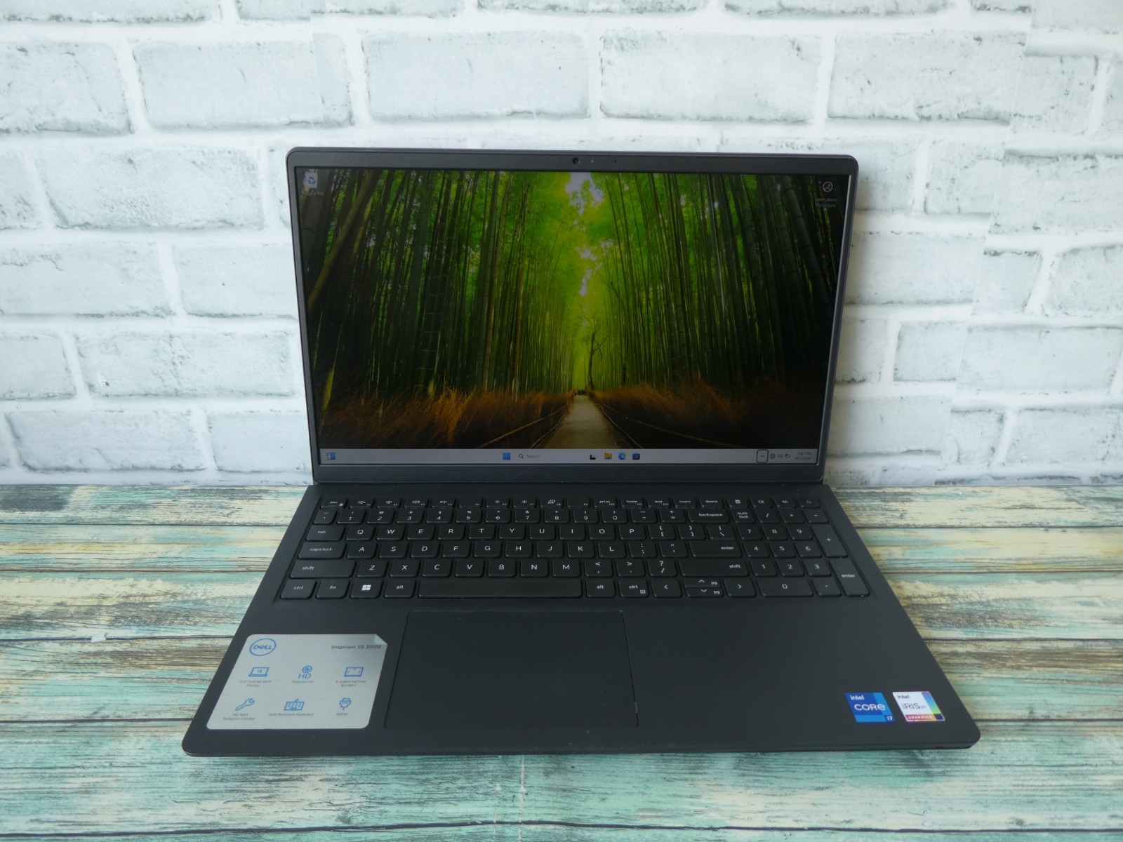 Dell Inspiron 15 3511 15.6″ Core i7-1165G7 16GB RAM 256GB NVMe SSD Win-11