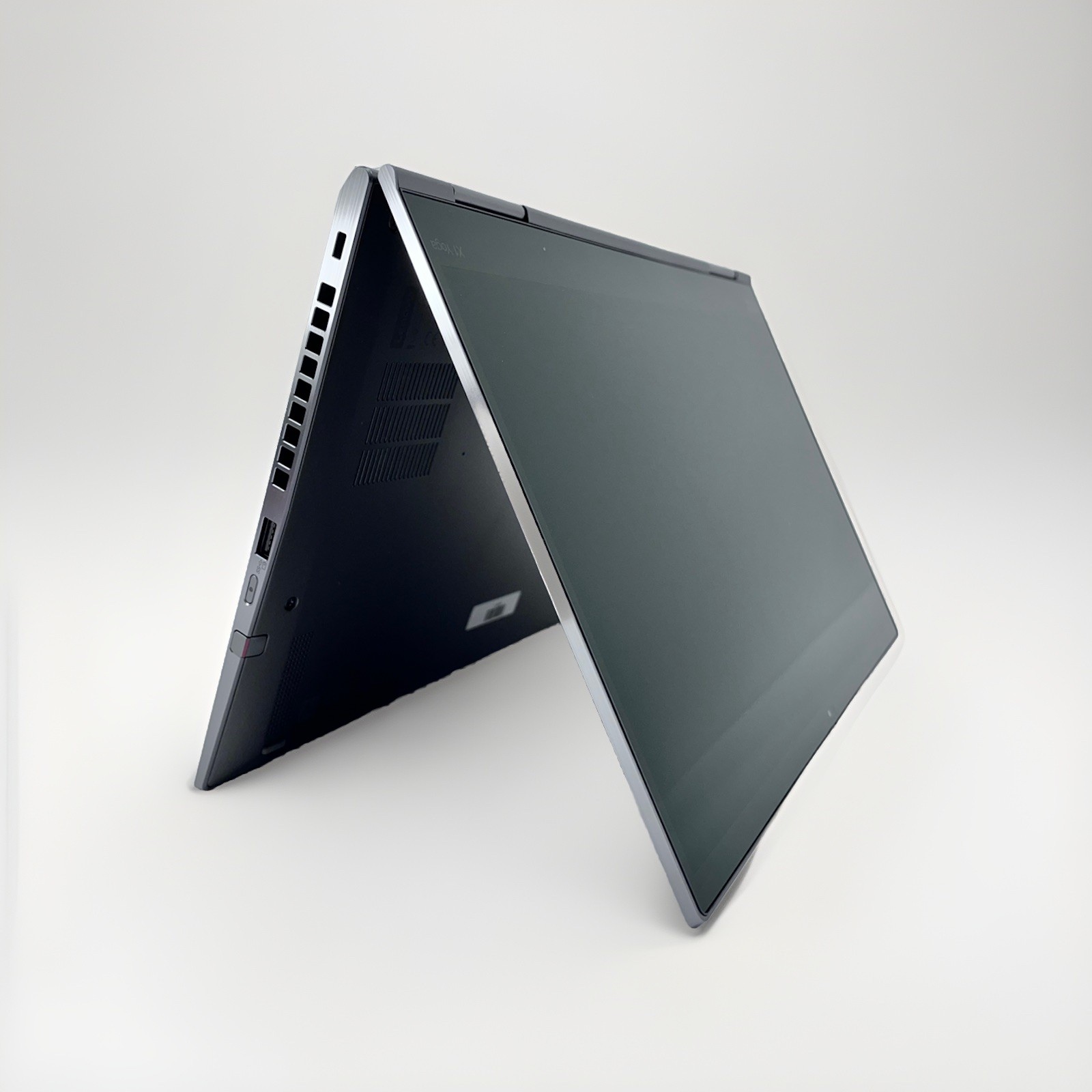 Lenovo ThinkPad X1 Yoga 4th 14″ FHD Touch i7-8665U 1.90GHz 16GB 256GB *Grade C*