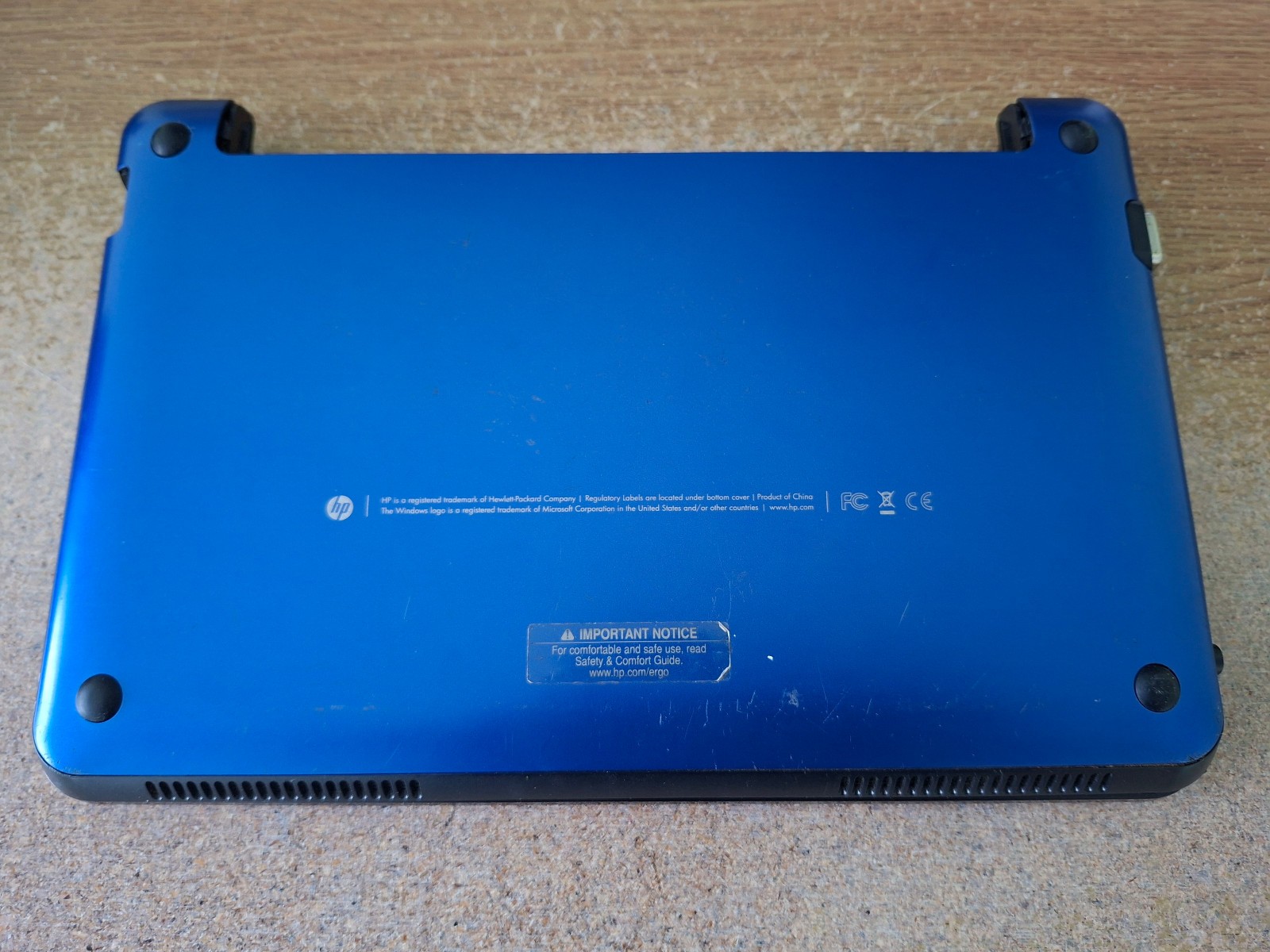 HP Mini 210-1000 Blue Netbook 10.1″ 1GB 120GB SSD Windows 7 Wi-Fi Bluetooth