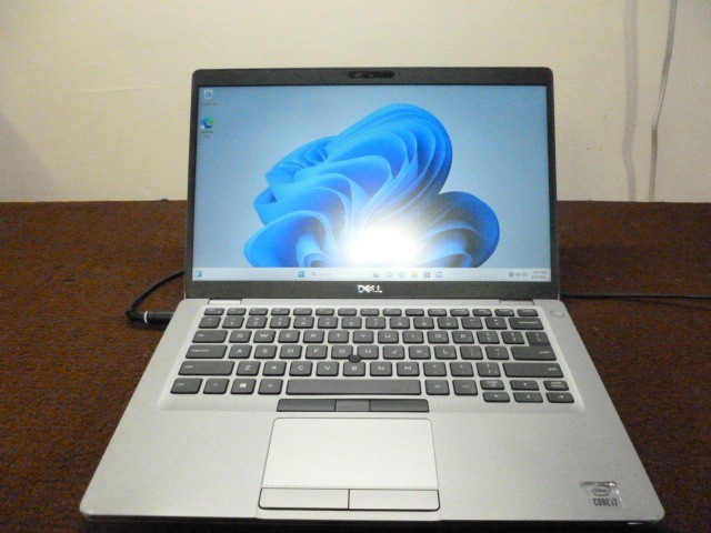 Dell Latitude 5410 14″ I7-10610U, 1.80 GHz, 16GB 512GB Win11 Pro + Charger