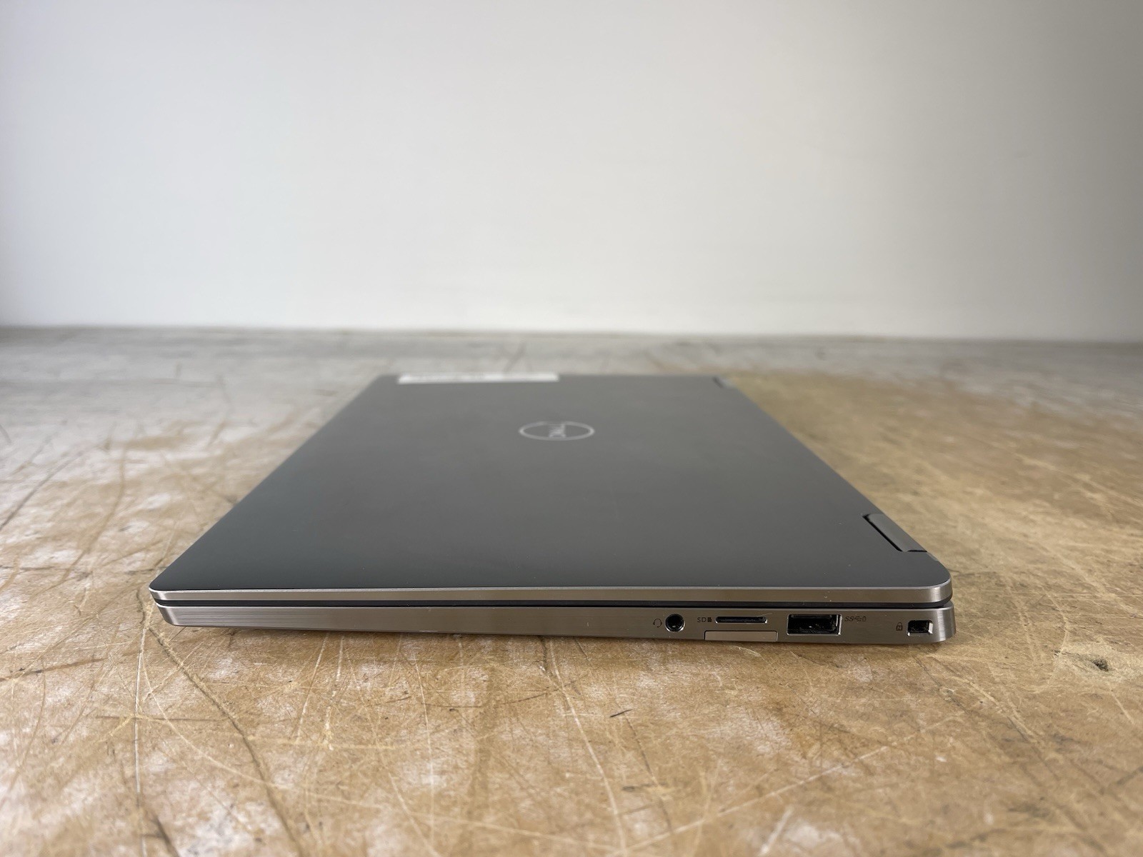 DELL LATITUDE 7400 2-IN-1 i5-8365U @ 1.60GHz, 16GB RAM, NO HDD/OS