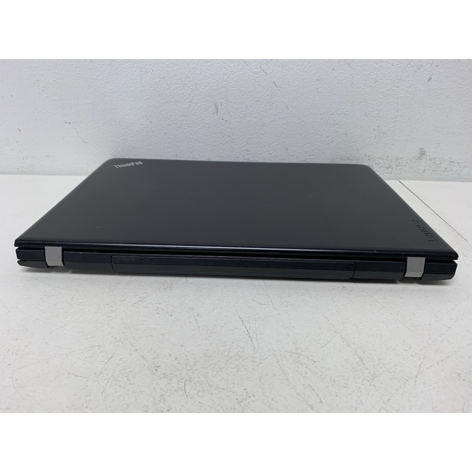 Lenovo ThinkPad E570 i5-7200U 2.5GHz 8GB RAM 500GB Hhd Windows 11 Pro