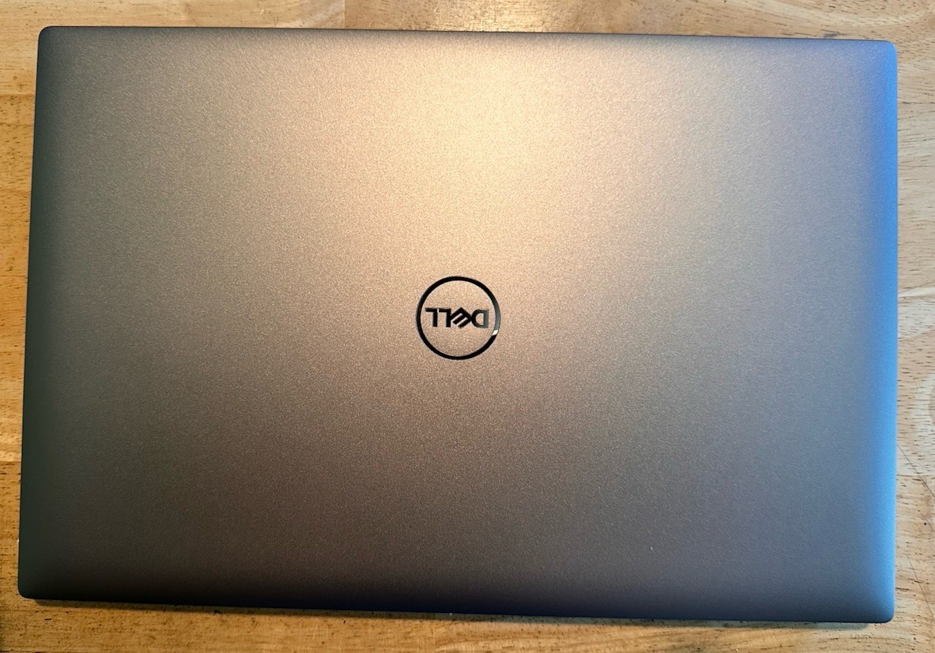 Dell Precision 5490 Laptop Ultra 7 155H 1TB 16GB QHD+ Touch RTX1000 CMRA WTY