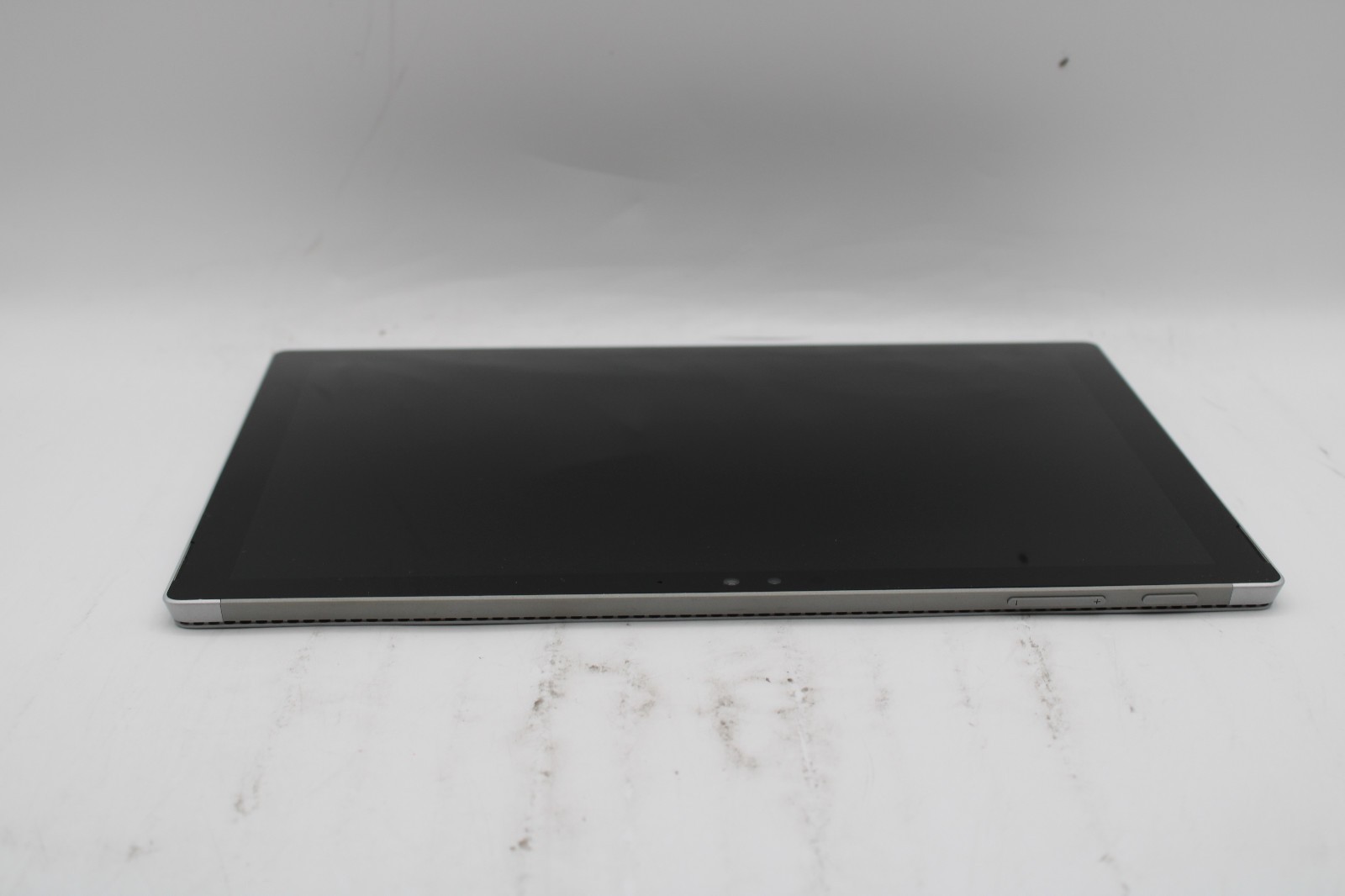 Microsoft Surface Pro 4 1724 i5-6300U 4GB RAM 128GB SSD No OS