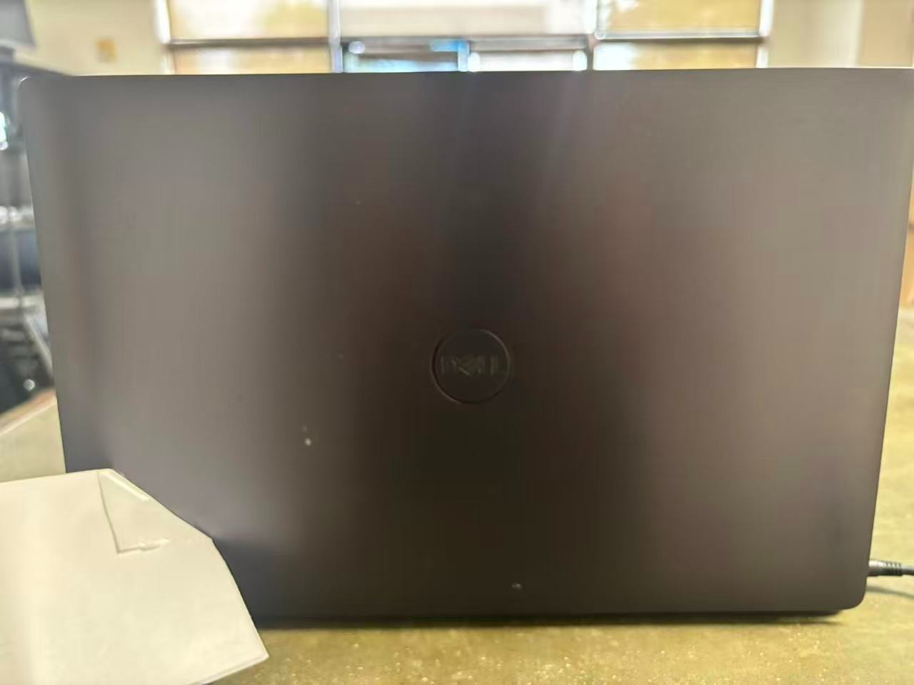 Dell Precision 5530 15″ 4k UHD i7-8850H P2000 16GB RAM 512gb NVME Win11