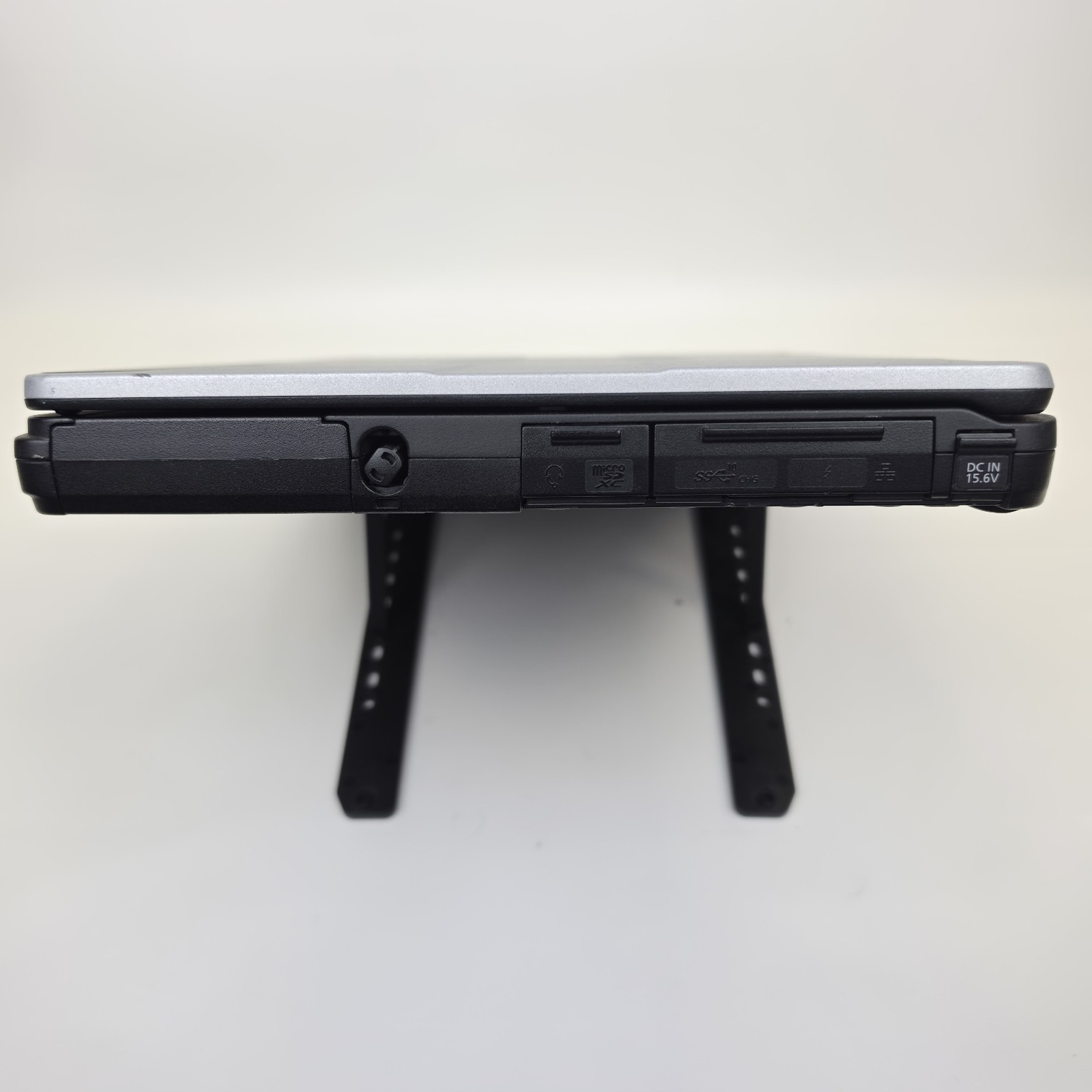 Panasonic Toughbook FZ-55 MK2 FHD I7-1185G7 32GB 512 NO OS/AC