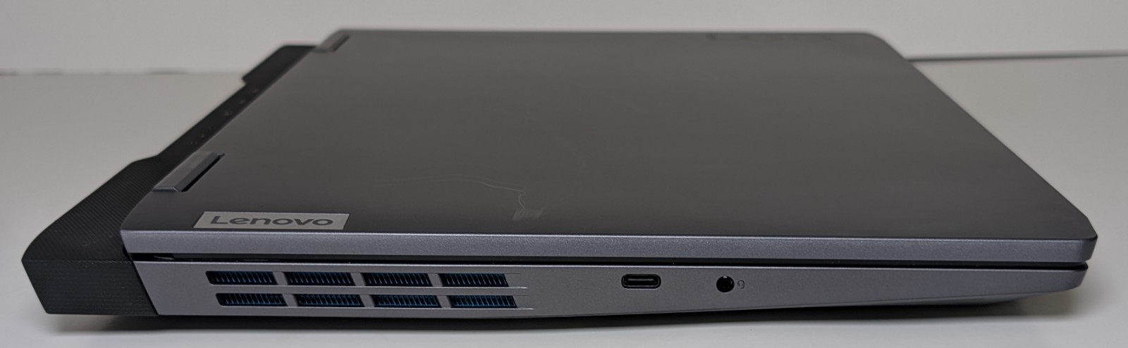 Lenovo LOQ 15IRH8 i5‑12450H /8GB – 512GB SSD /RTX 3050 6GB Gaming Laptop. ~73N~