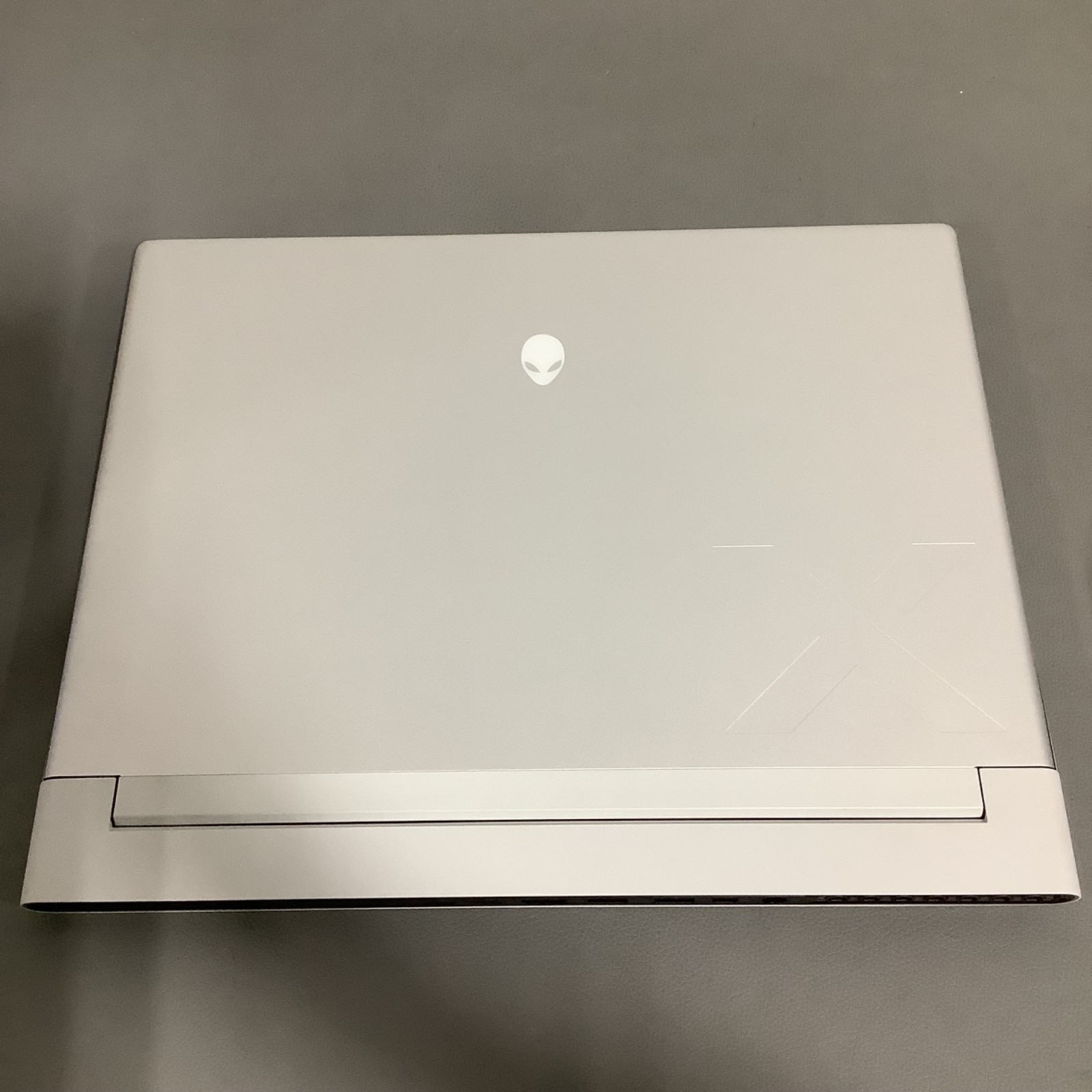 Alienware X16 R2- (32GB 1TB SSD), Intel core Ultra 9 185H