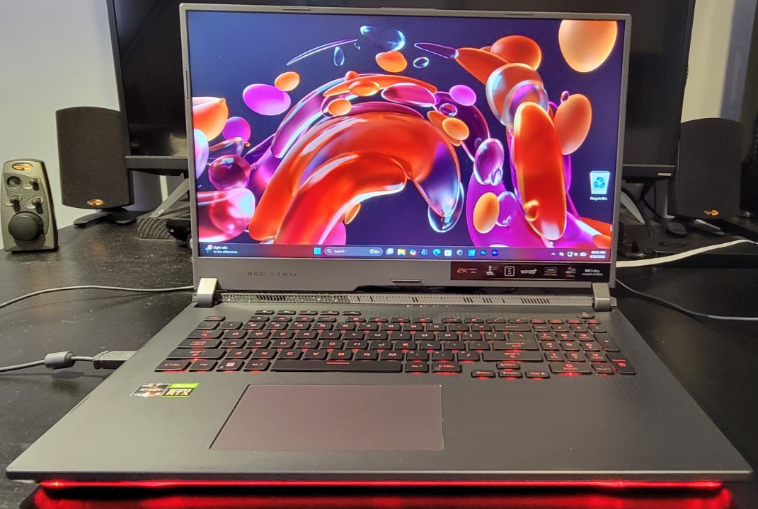 ROG Strix G17 Gaming Laptop Ryzen 9 6900HX 64gb ram 3070ti 17″HDR Screen 4tb