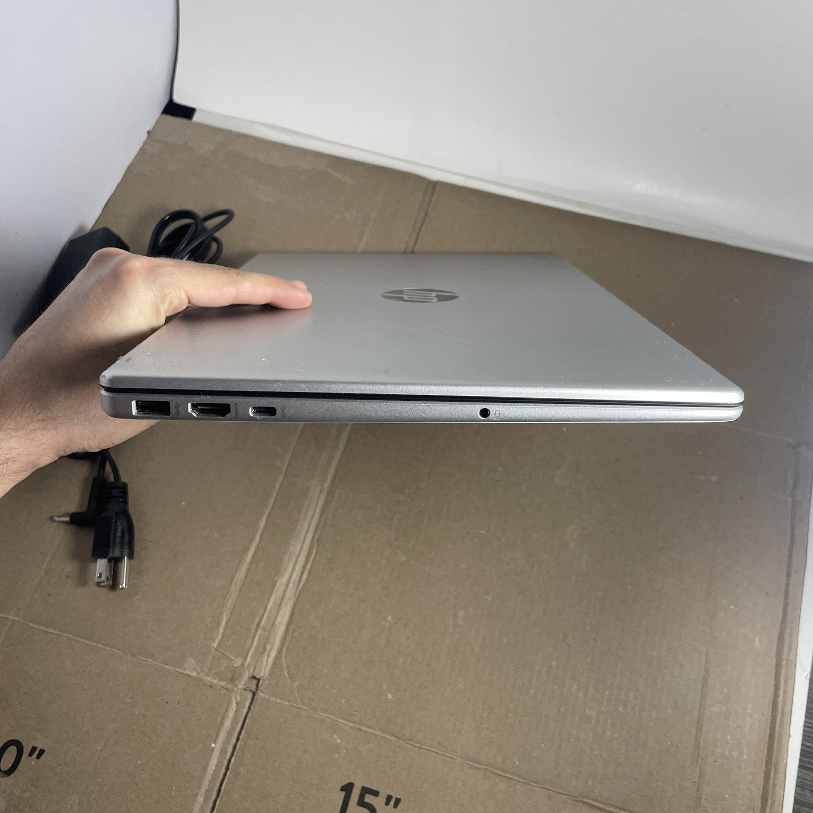 HP Laptop 15-FD0113DX 15.6″ i3-N305 1.8GHz 8GB RAM 128GB SSD