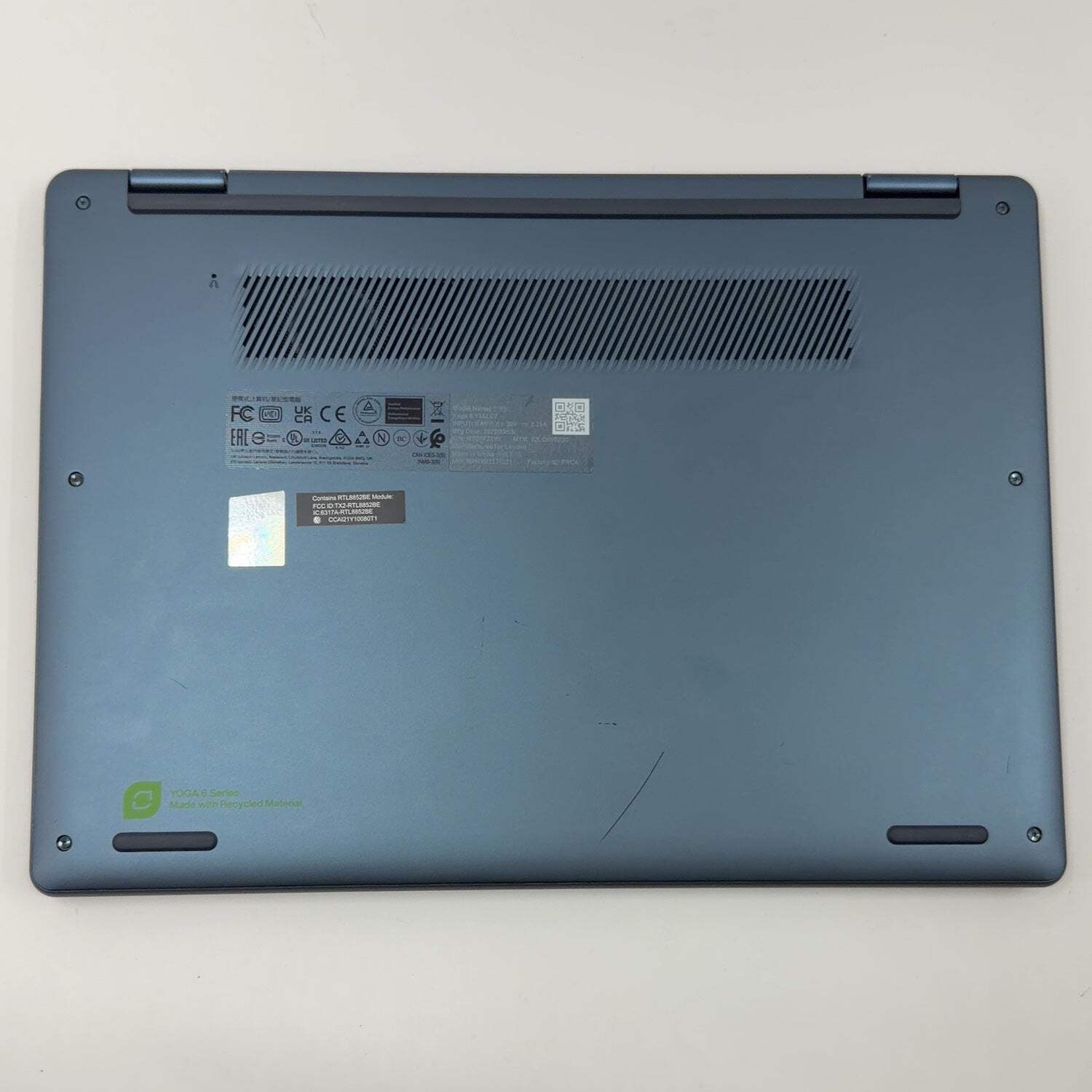 Lenovo Yoga 6 2-in-1 82UD0002US 13.3″ Ryzen 5 5500U 2.1GHz 8GB RAM 256GB SSD