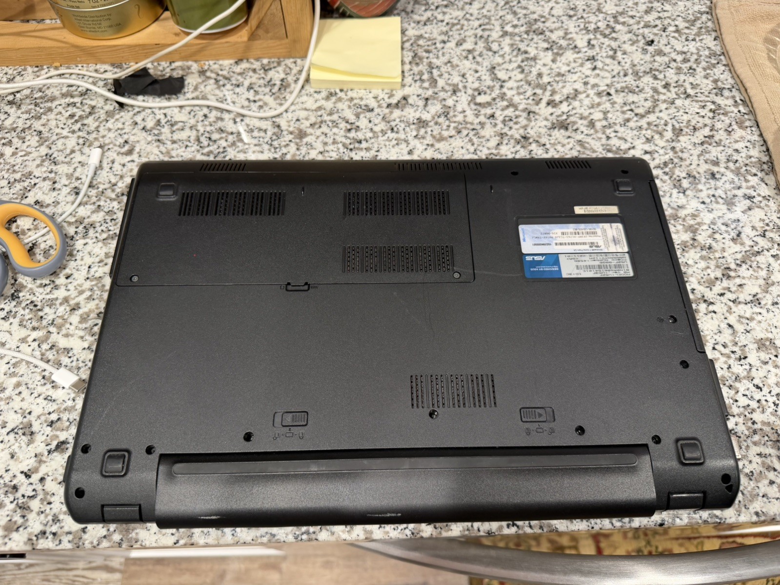 ASUS U52F-BBL9 Intel Core i5-M460 2.53GHz 4GB RAM 15.6″ No HDD No OS