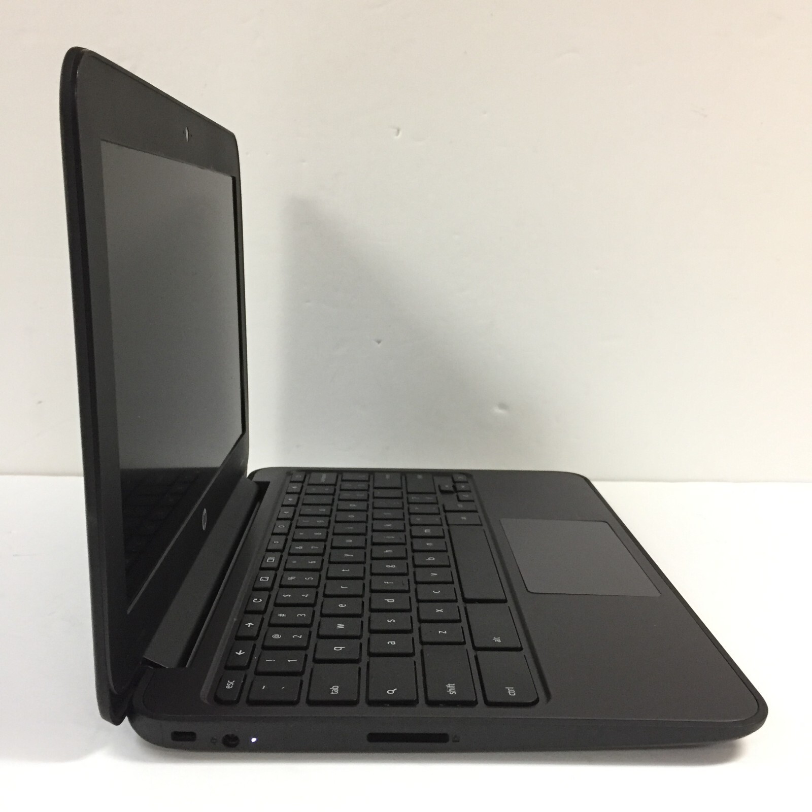 Lot of 2 HP Chromebook 11 G4 11.6″/Intel N2840/4GB RAM/16GB SSD/ChromeOS