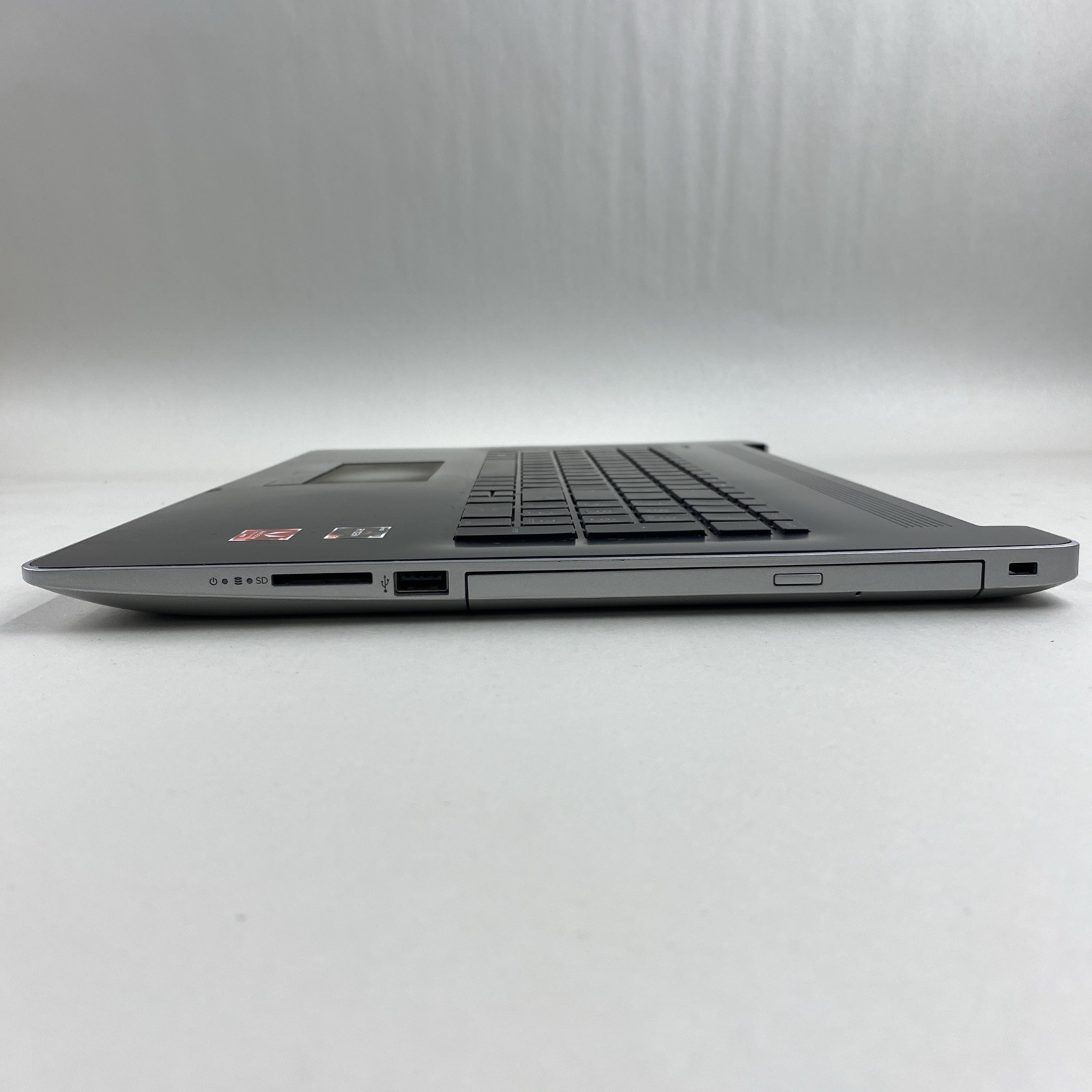 HP 17-ca1055cl Ryzen 3-3300U 2.10GHz 8GB RAM No Battery No HDD No OS No Screen