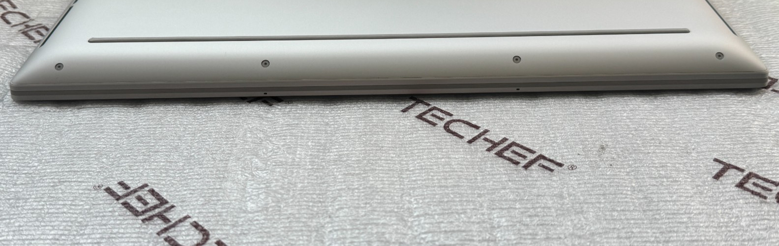 Dell XPS 16 9640 16.3″ FHD+ Laptop Ultra 7 155H 16GB RAM 1TB SSD NVIDIA RTX 4050