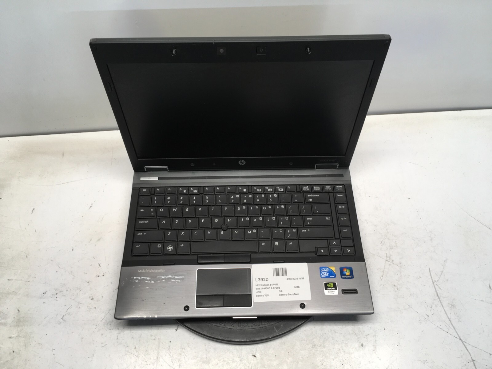 HP EliteBook 8440W Intel i5-M560 2.67GHz 8 GB NO HDD No Batt