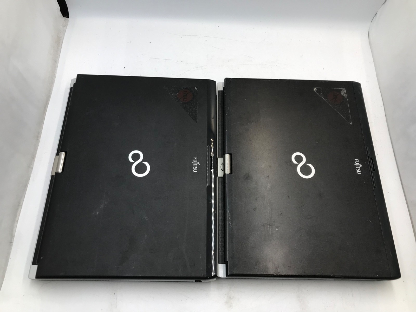 Lot of 2 Fujitsu LifeBook T900 Intel Core i5-520M 13″ – BOOT/Various Issues -MZ
