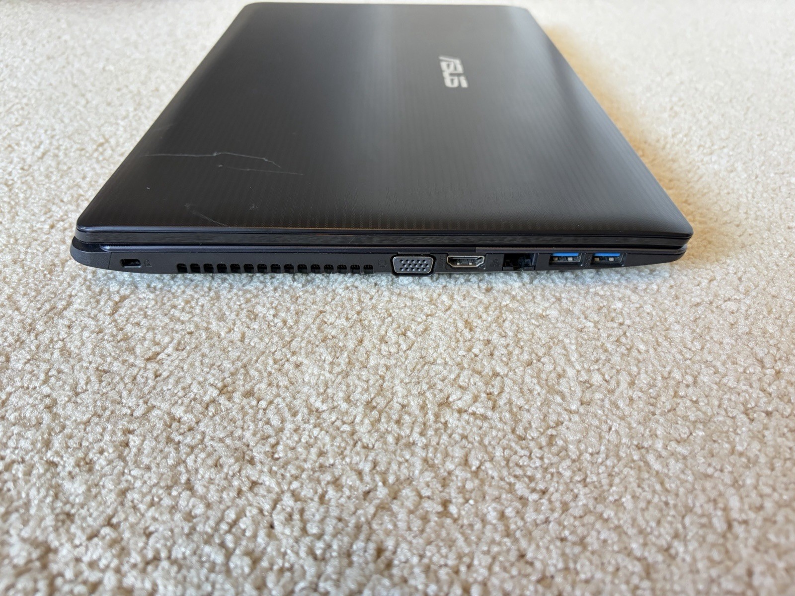 ASUS K55N Laptop AMD A8-4500M 4GB Radeon *FOR PARTS*