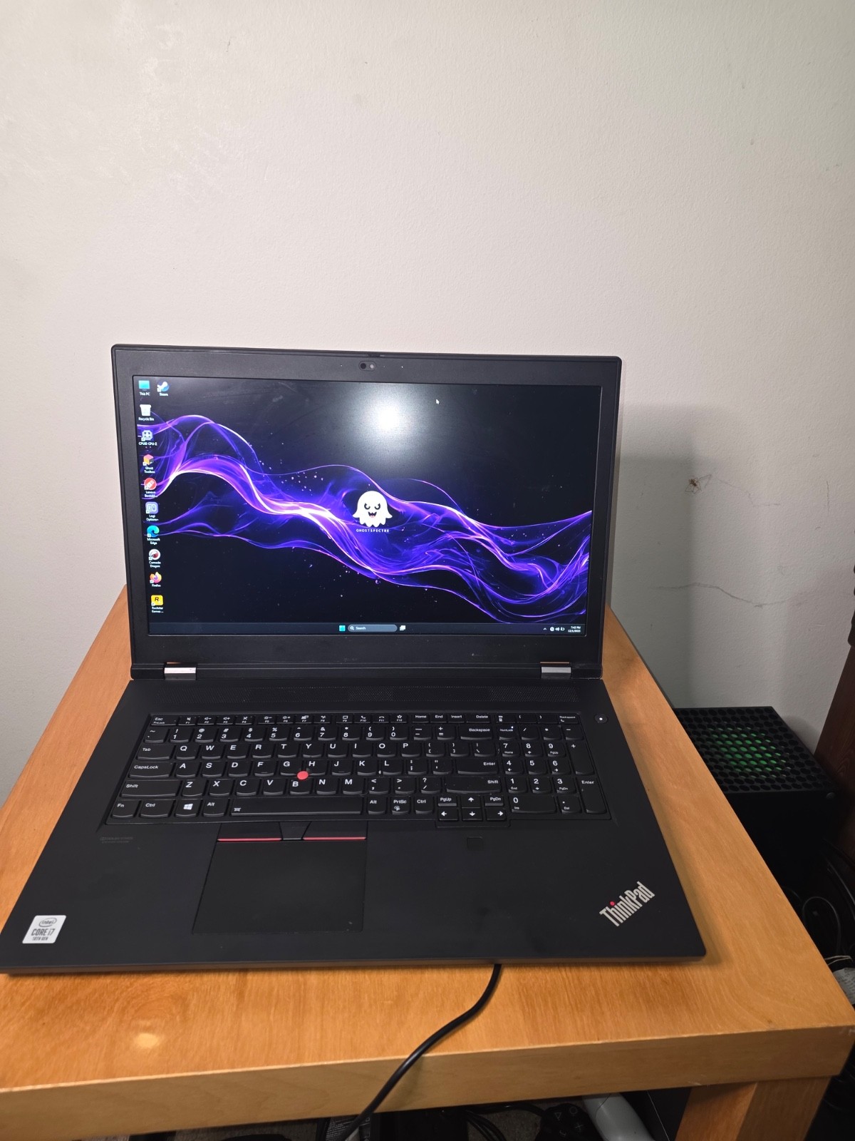 Lenovo ThinkPad P15 Gen 1 /15.3″ FHD i7-10850H 32GB RAM 512GB SSD Win 11