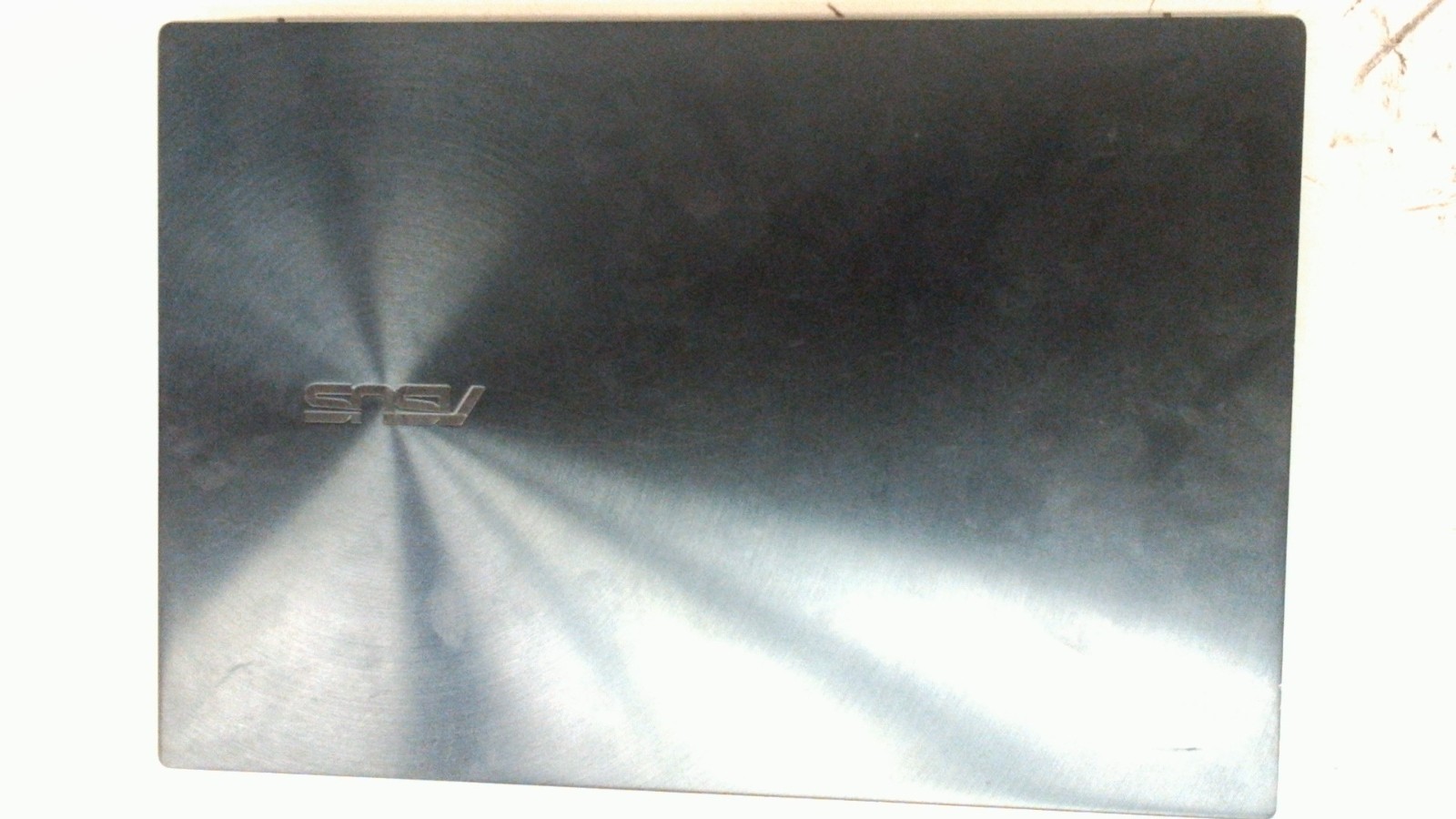 ASUS ZenBook Pro Duo UX581GV 15″ Laptop i9-9980HK 2.4GHz (1TB, 32GB RAM) NO BATT