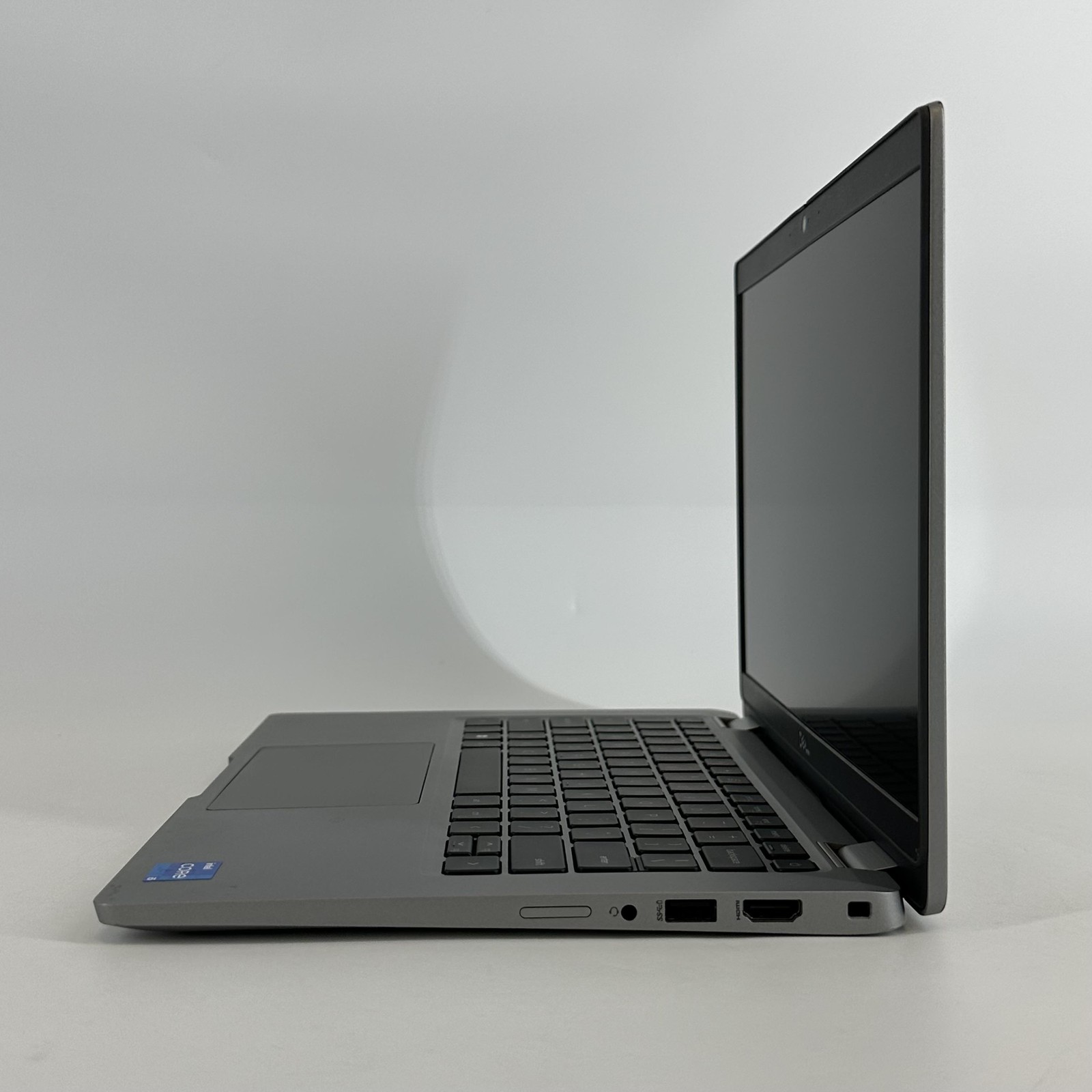 Dell Latitude 5320 13.3 Gray FHD i5-1145G7 2.60GHz 16GB 512GB SSD Very Good