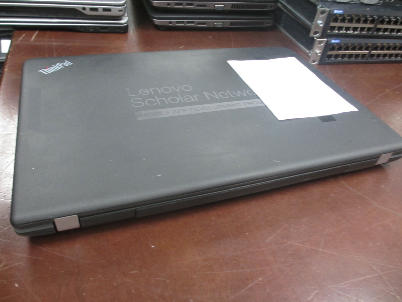 Lenovo ThinkPad E560 15.6″ i5-6200U 2.3GHz 8GB/320GB Laptop [NO AC/OS]computrace