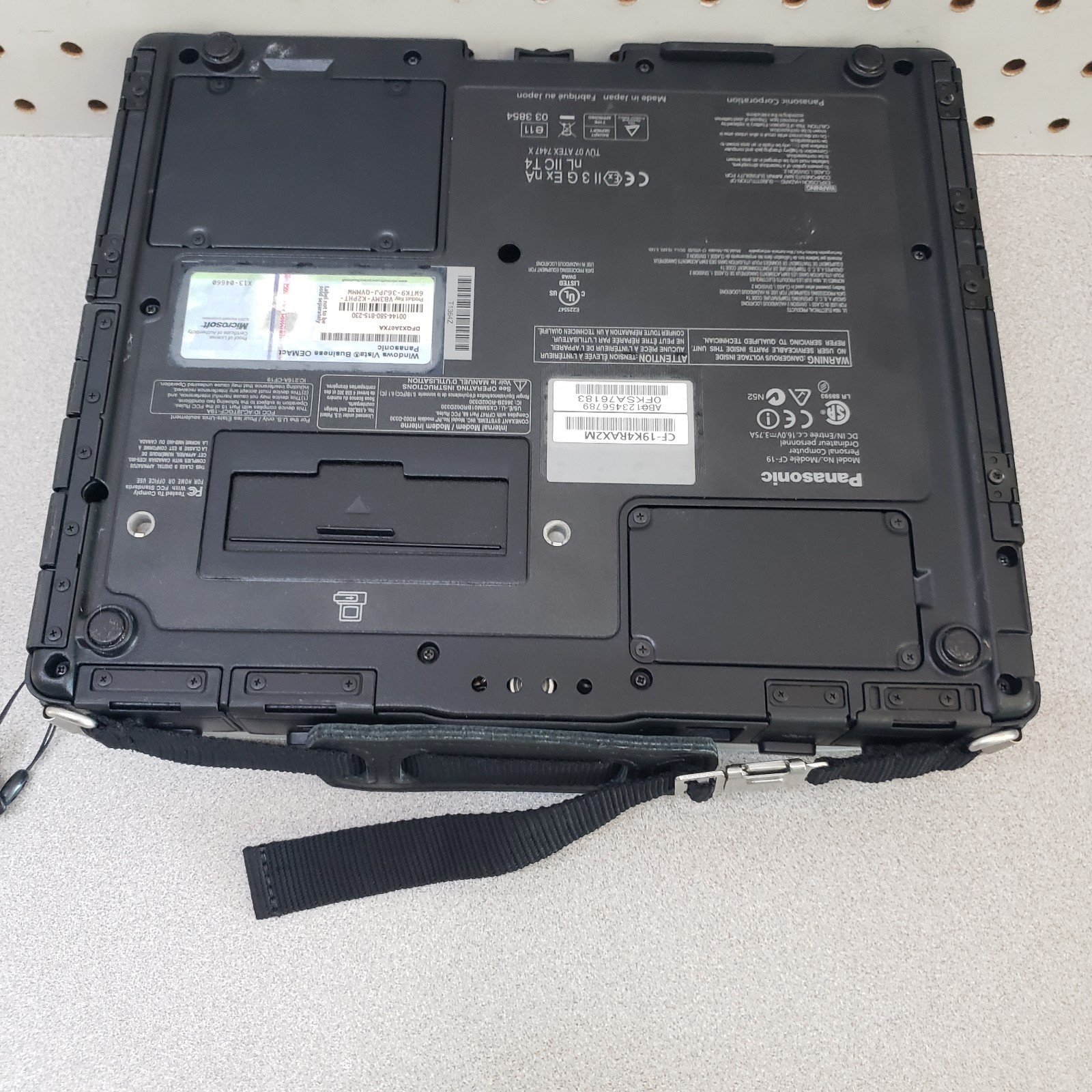 Panasonic CF-19 Only 10 Hours Core 2 U9300 1.20GHZ, 4GB, RAM WIN 11 -128GB SSD