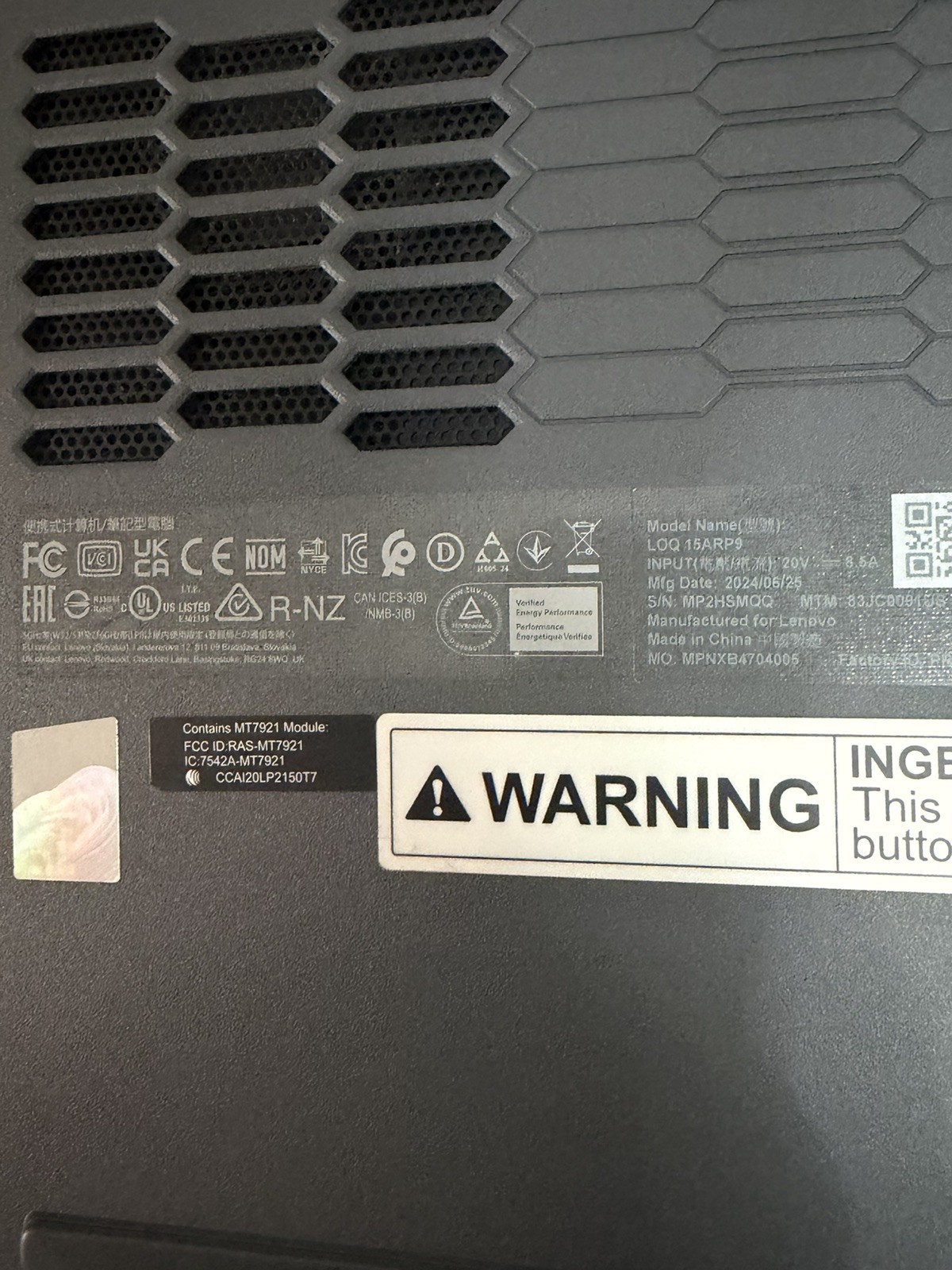 Lenovo LOQ 15ARP9 15.6″ Ryzen 5 7235HS 12GB 477GB SSD RTX 3050