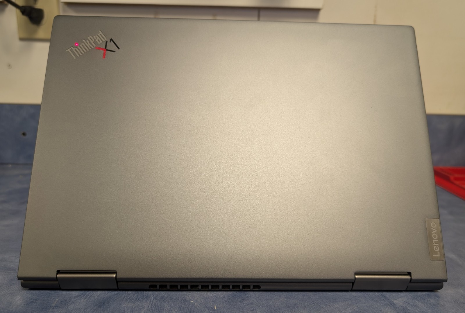 Lenovo THINKPAD X1 YOGA GEN 6 14″ i7-1185G7 16GB RAM 512GB SSD Win 11 Pro